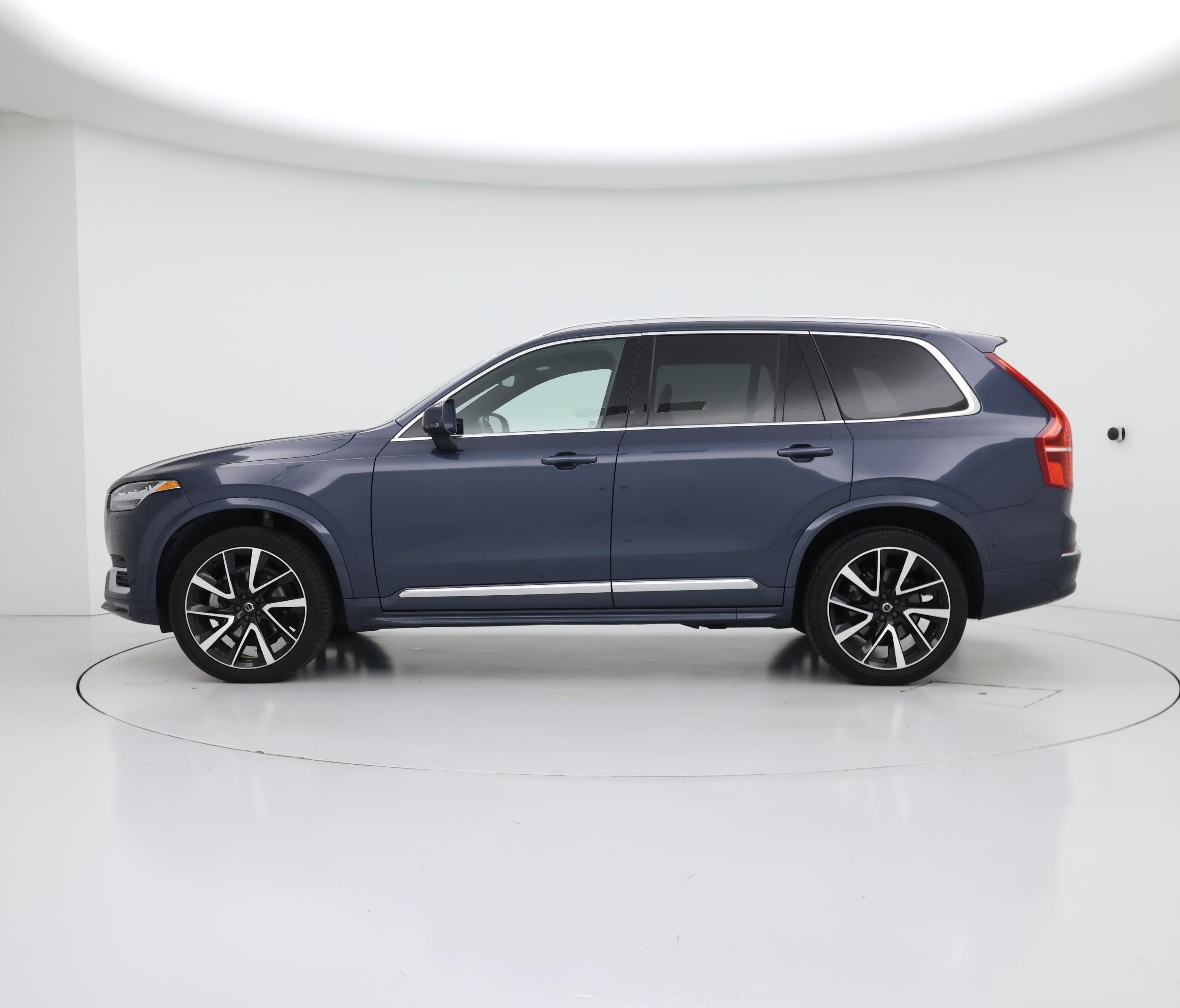 Thumbnail: 2023 Volvo XC90 - 3