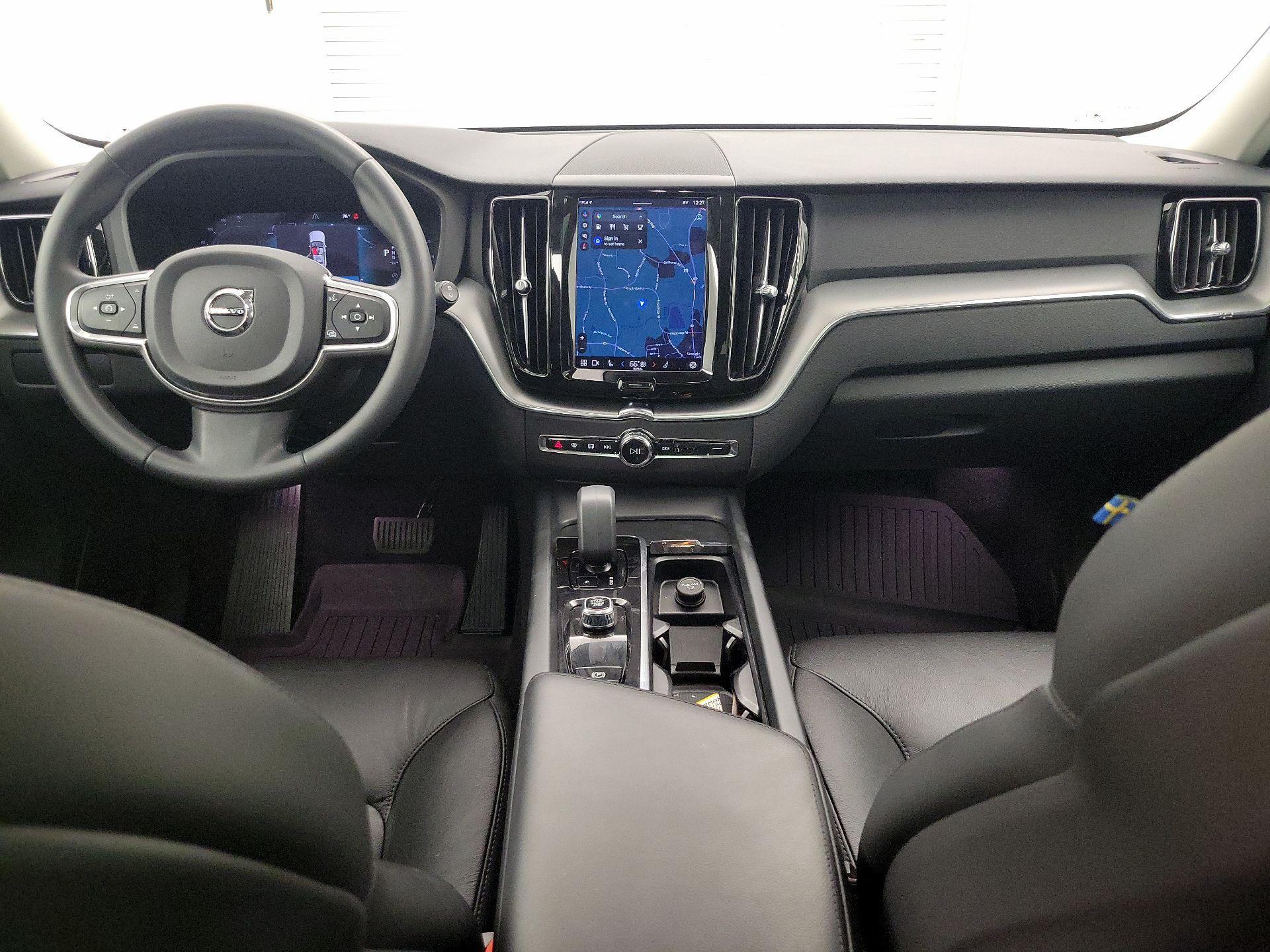 Thumbnail: 2023 Volvo XC60 - 9