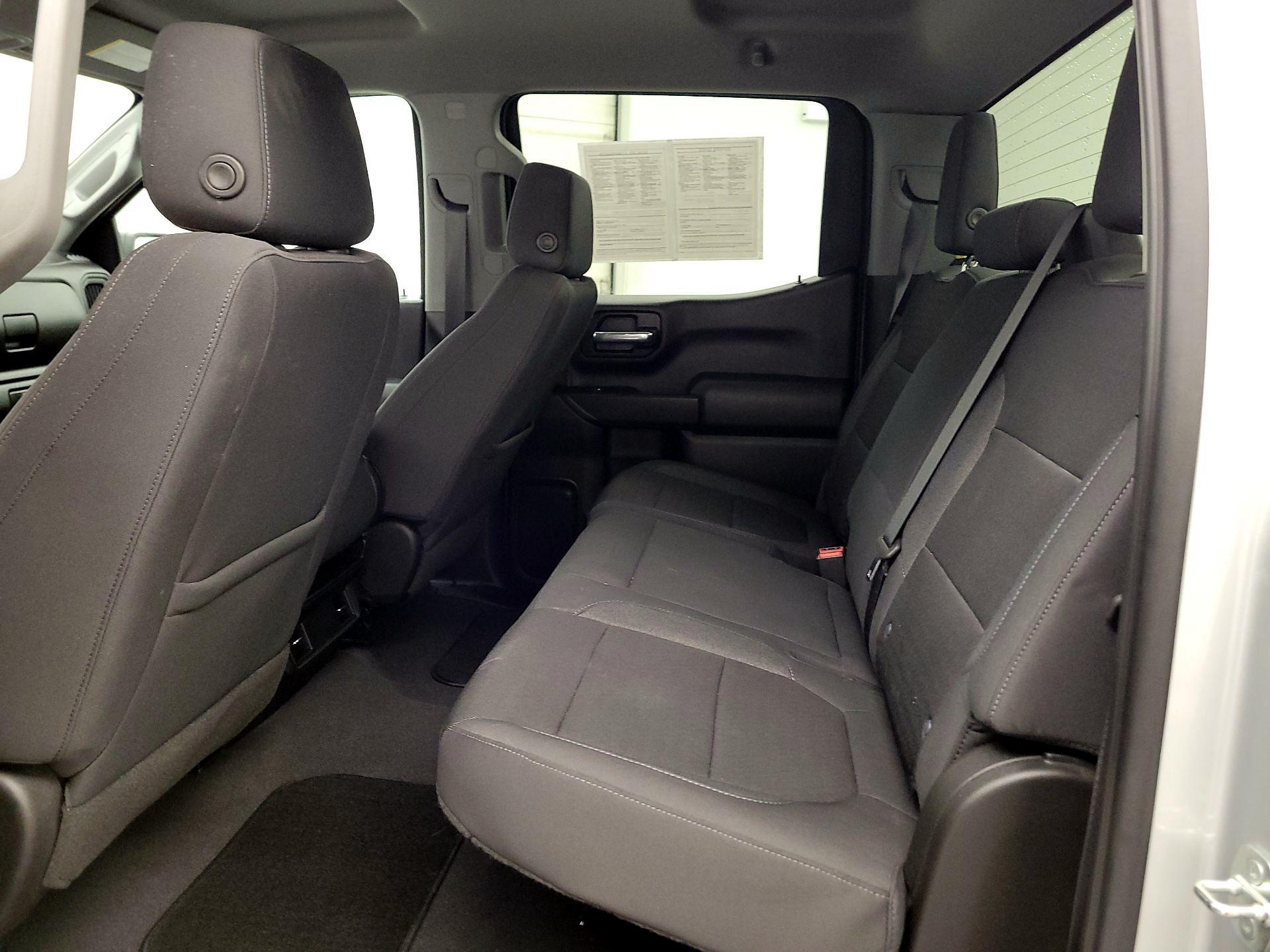 Thumbnail: 2022 Chevrolet Silverado 1500 - 19