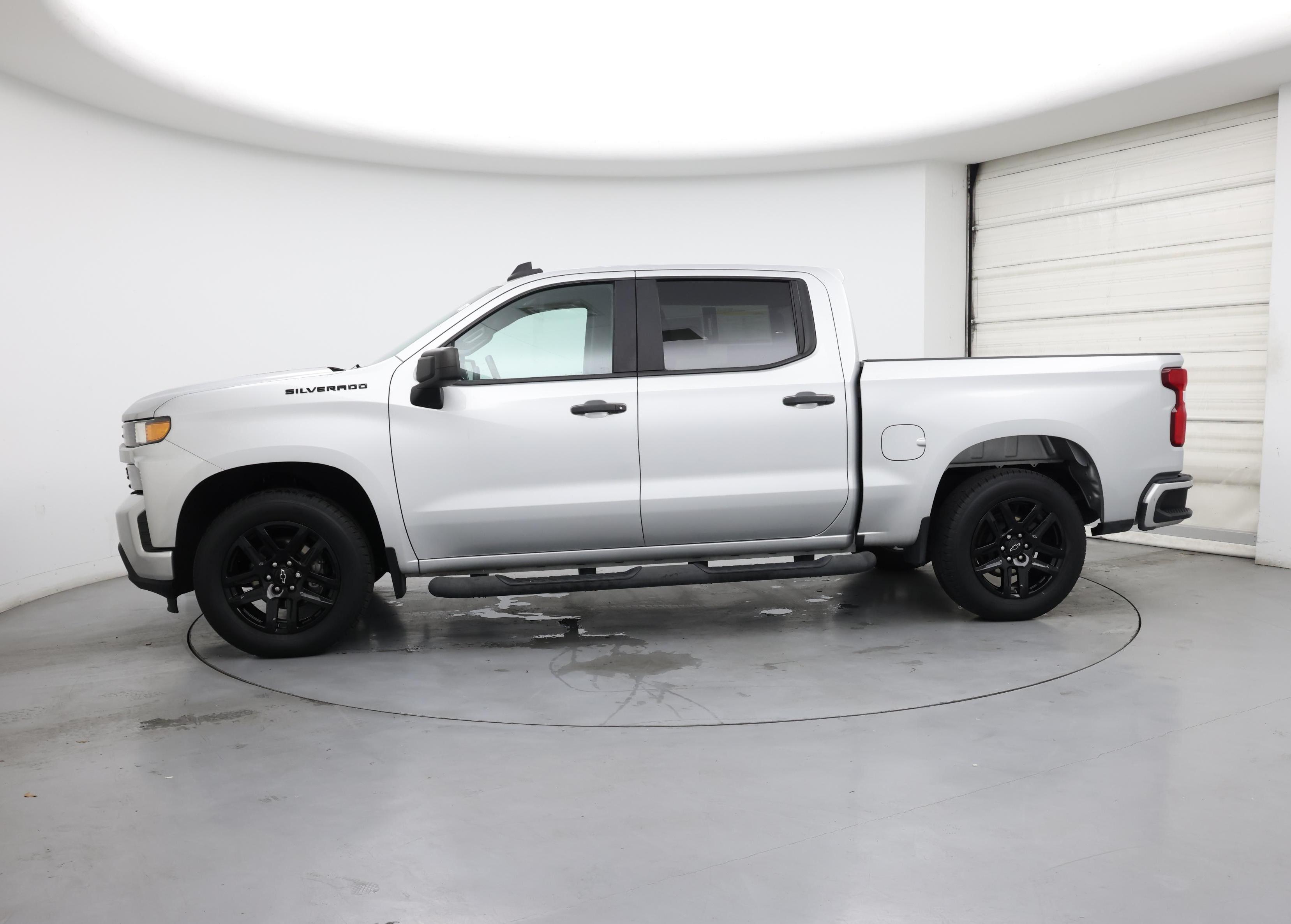 Thumbnail: 2022 Chevrolet Silverado 1500 - 3