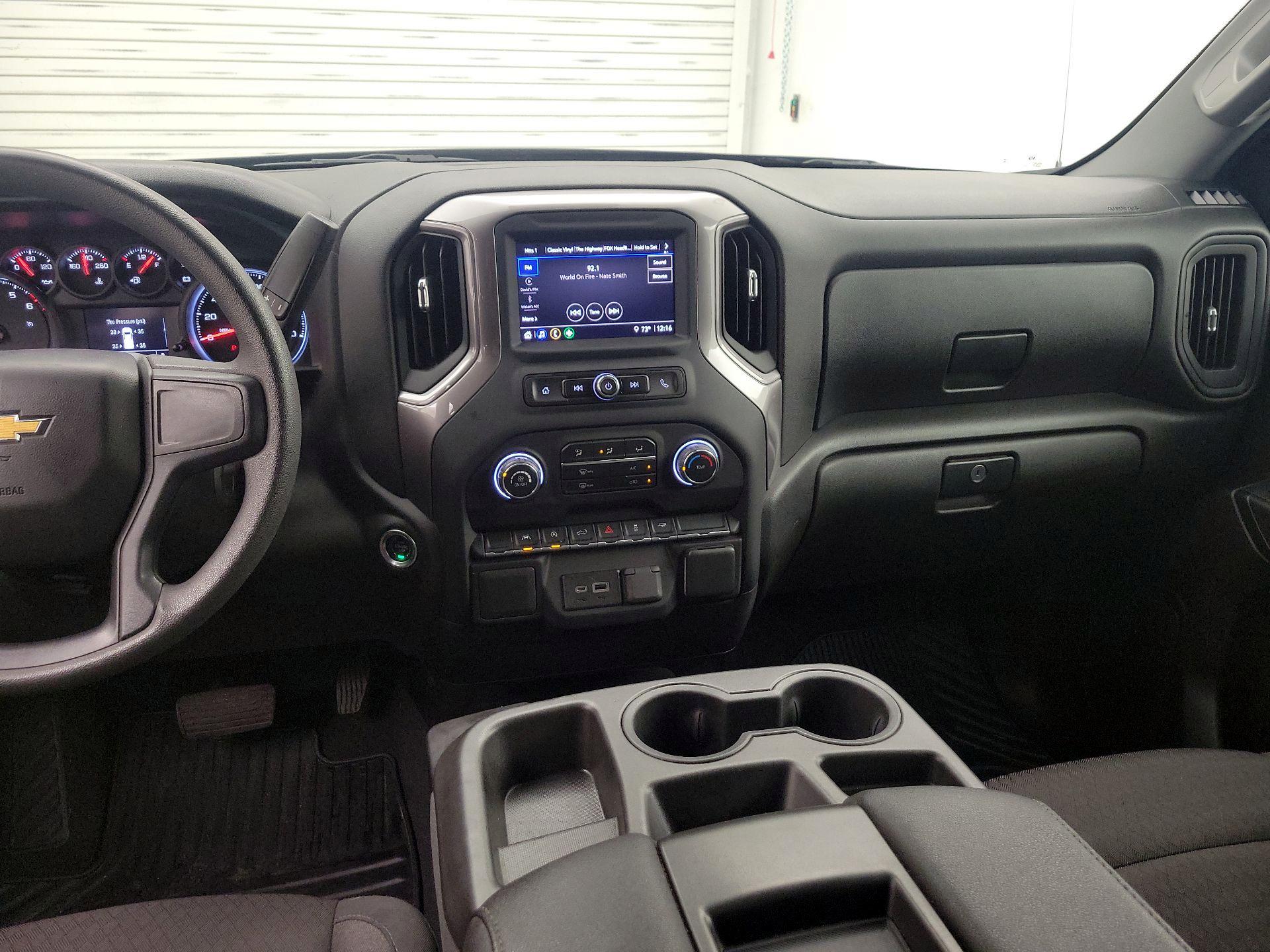 Thumbnail: 2022 Chevrolet Silverado 1500 - 9