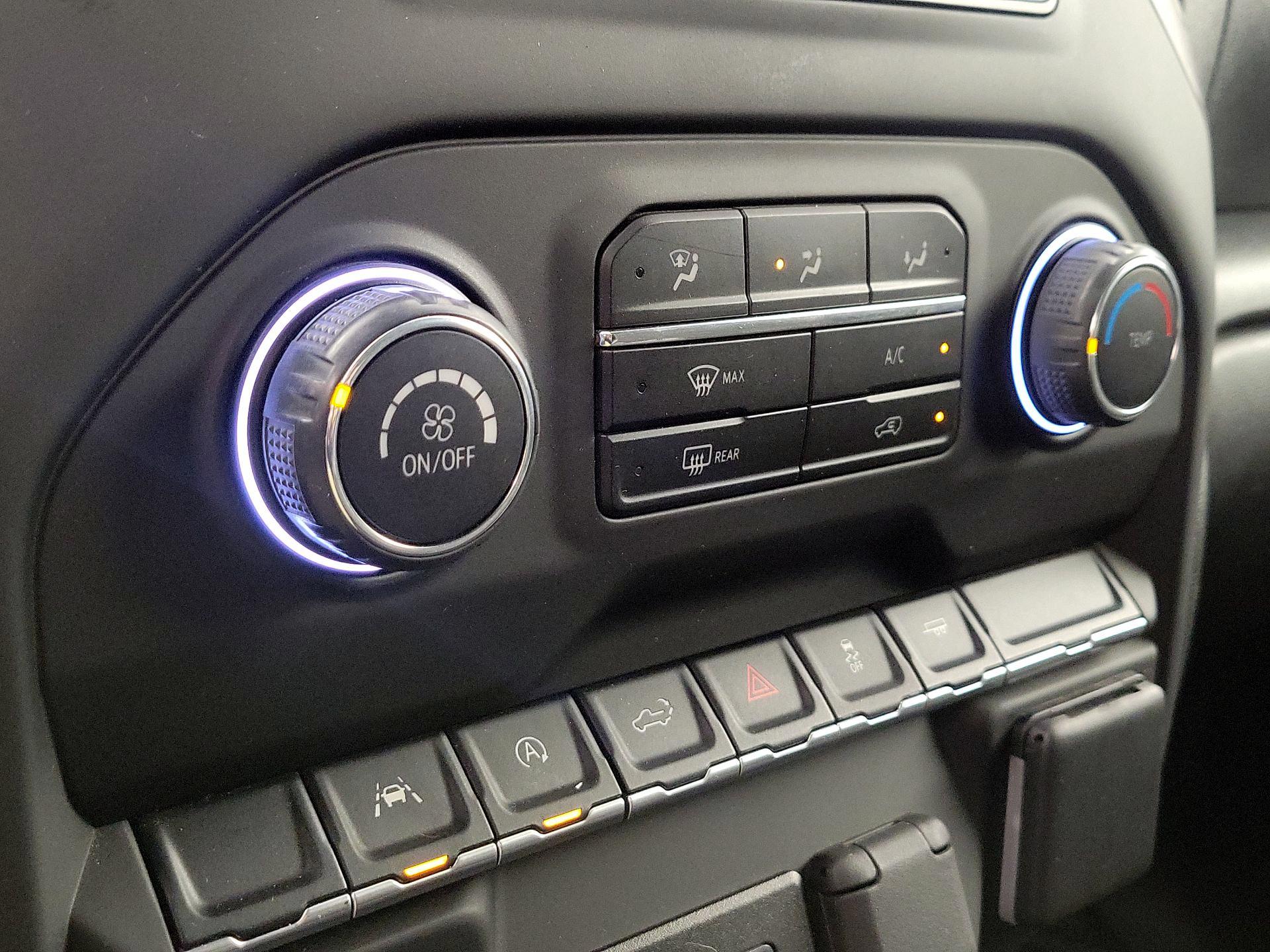 Thumbnail: 2022 Chevrolet Silverado 1500 - 16