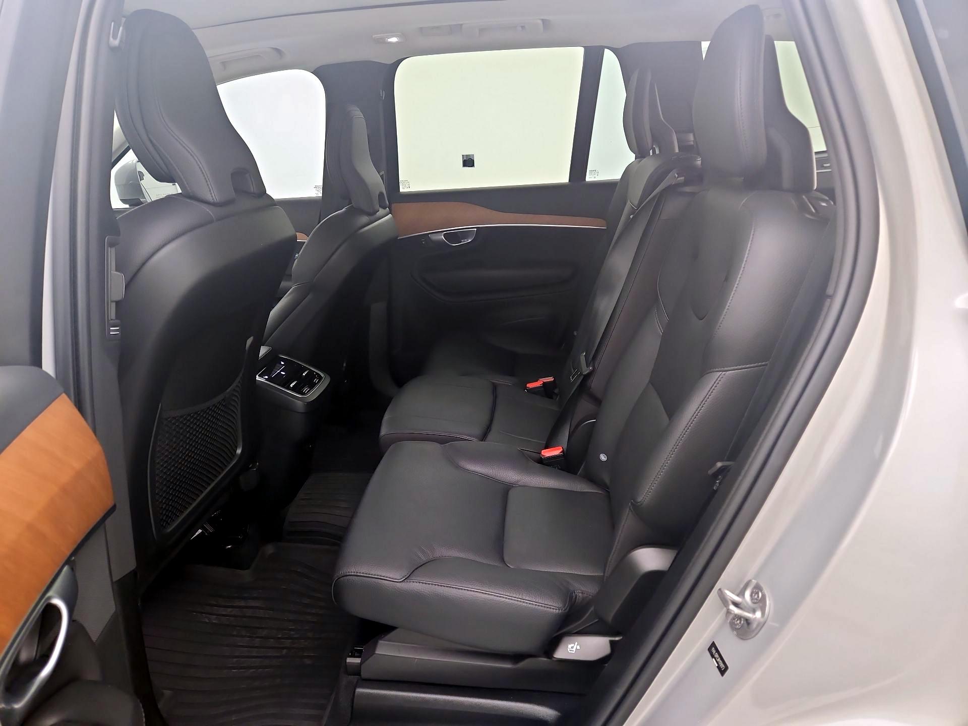 Thumbnail: 2024 Volvo XC90 - 20