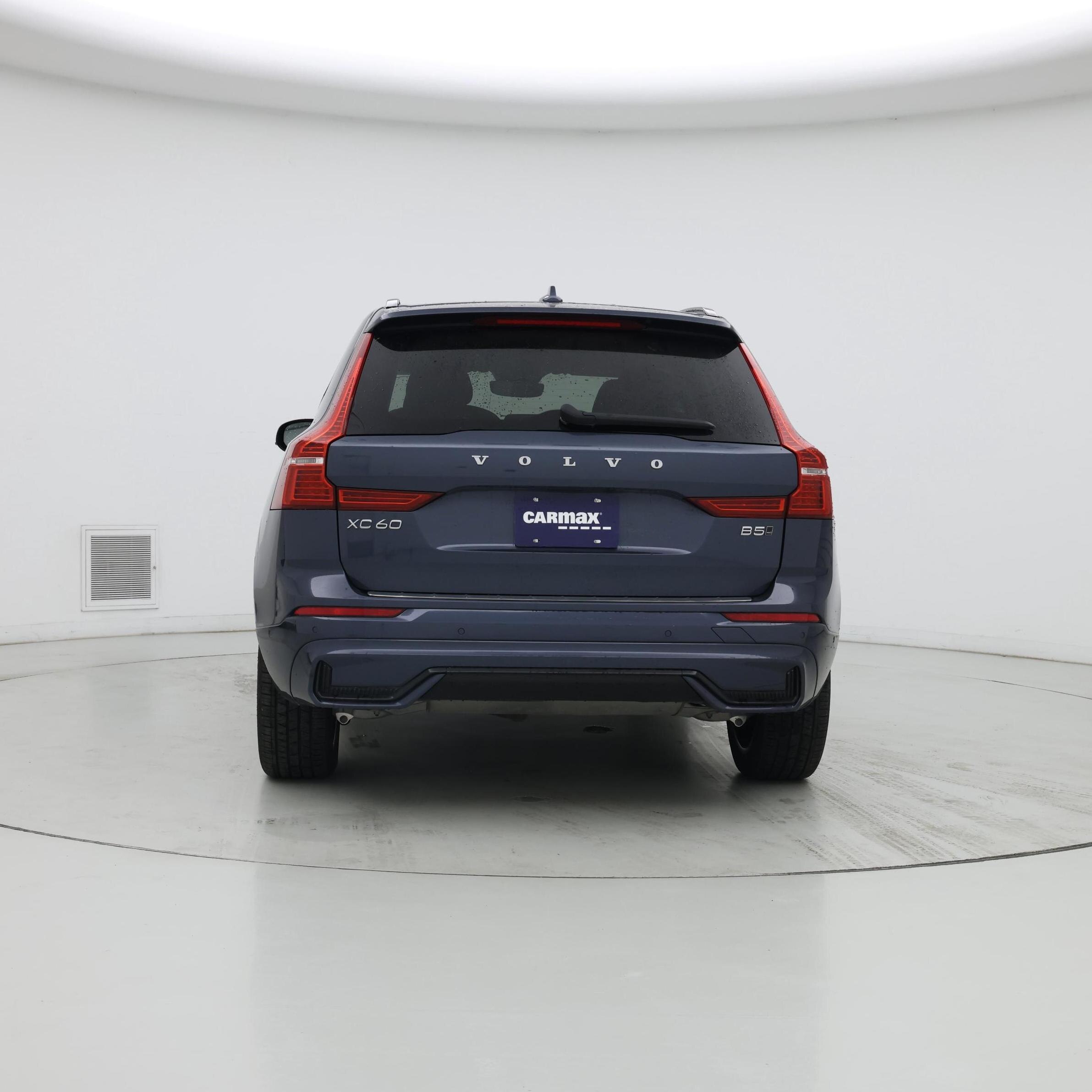 Thumbnail: 2023 Volvo XC60 - 6