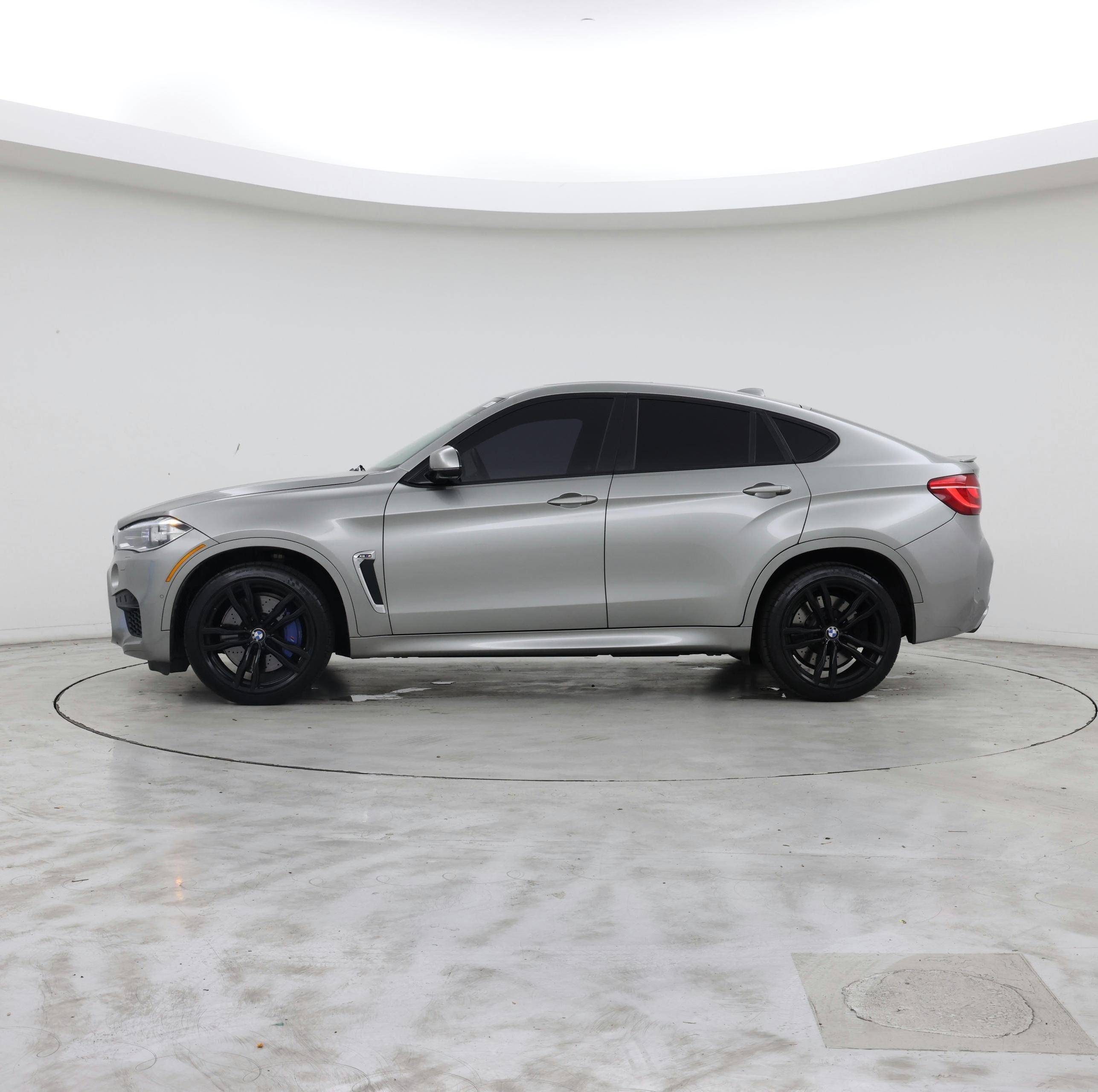 Thumbnail: 2019 BMW X6 - 3