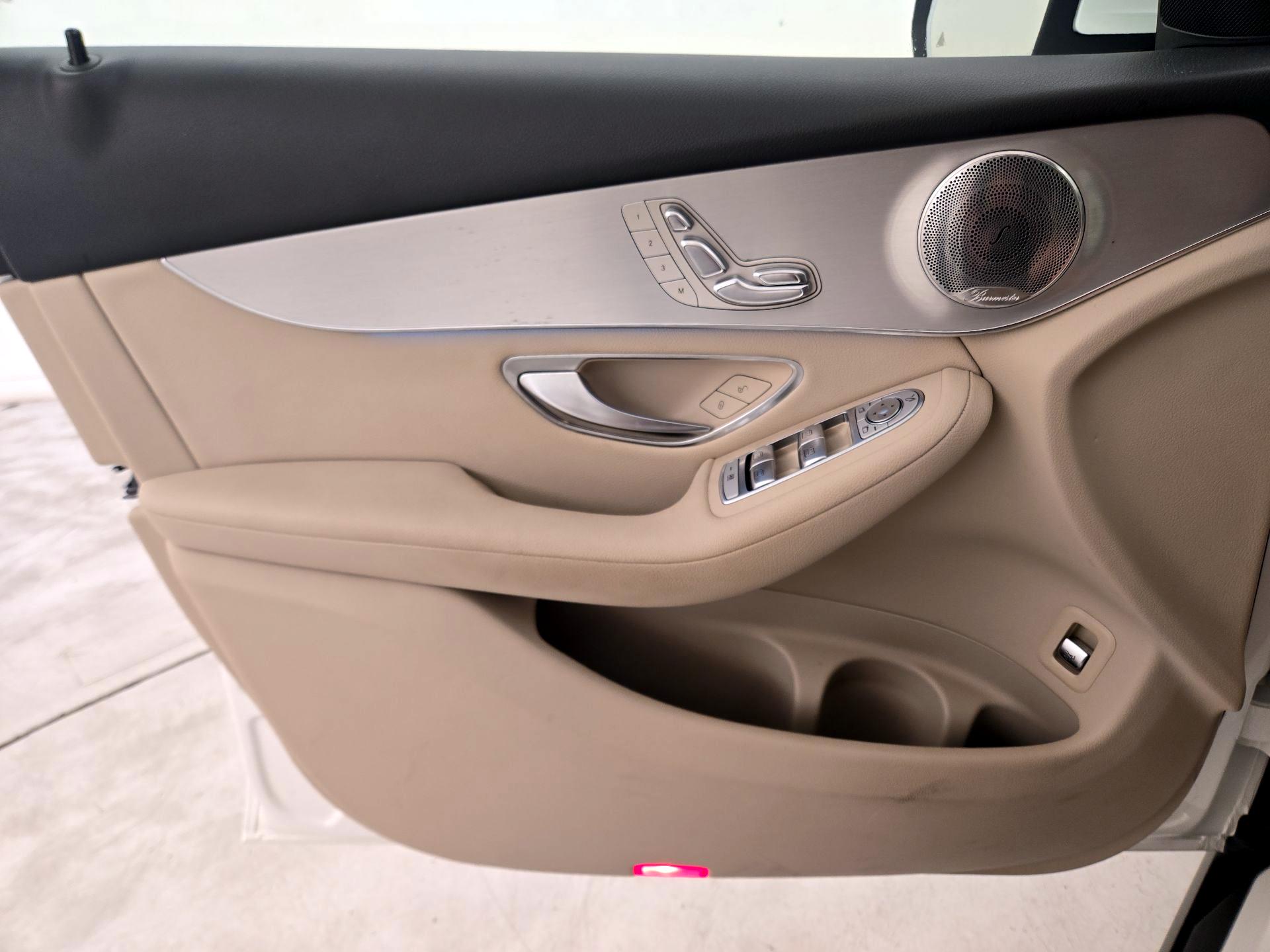 Thumbnail: 2017 Mercedes-Benz GLC - 12