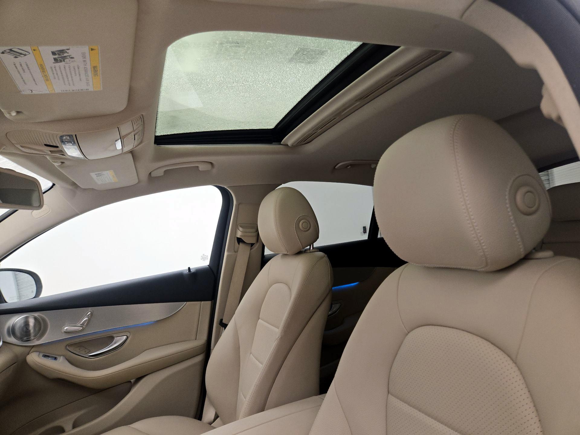 Thumbnail: 2017 Mercedes-Benz GLC - 20