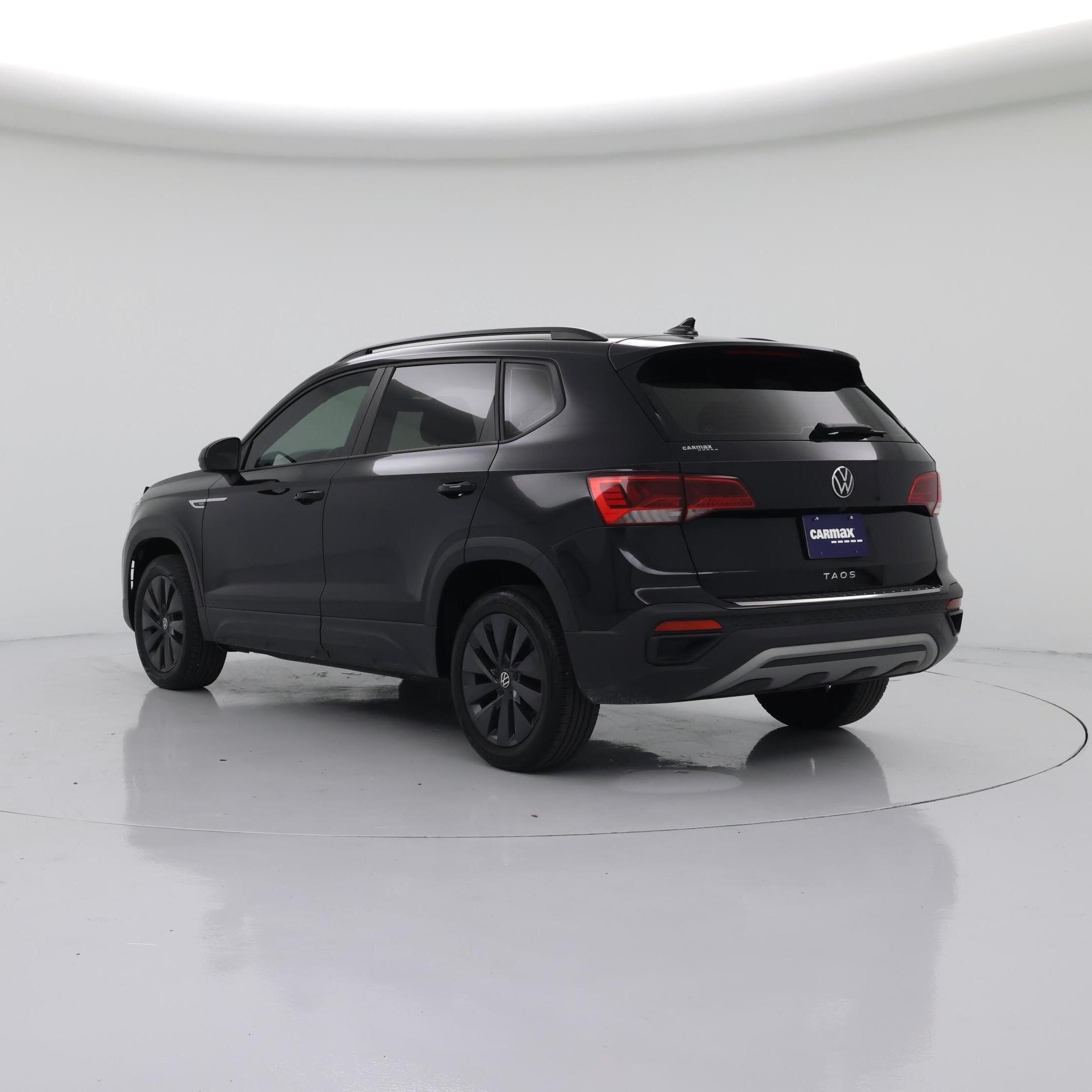 Thumbnail: 2023 Volkswagen Taos - 2