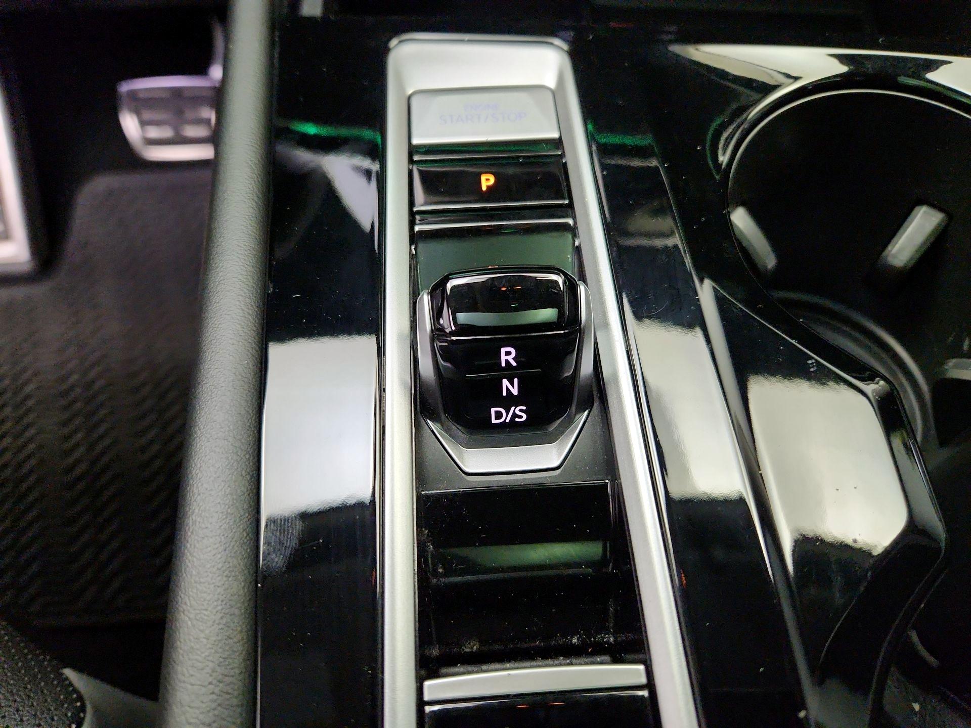 Thumbnail: 2024 Volkswagen Atlas - 18