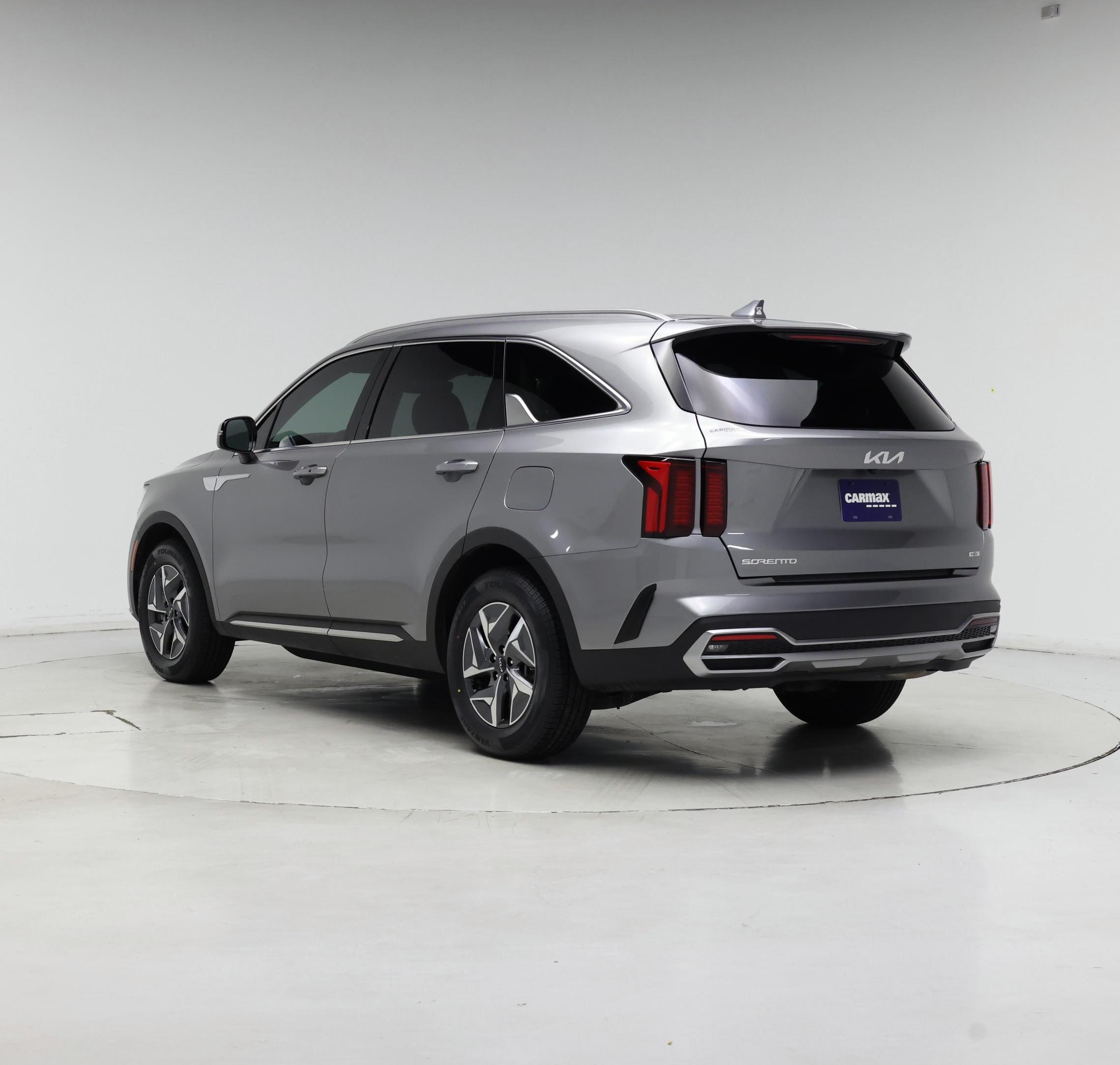 Thumbnail: 2024 Kia Sorento - 2