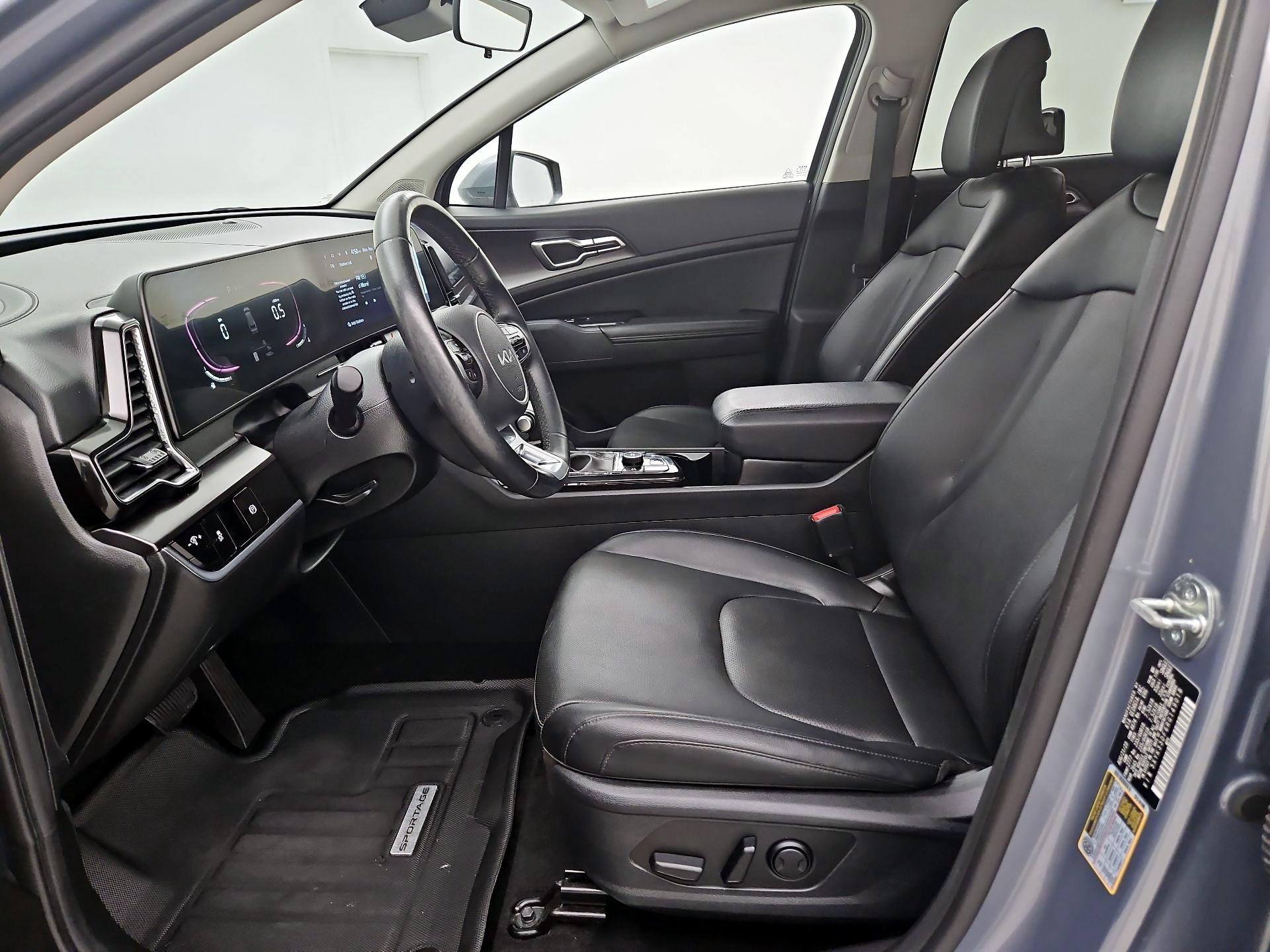 Thumbnail: 2024 Kia Sportage - 11