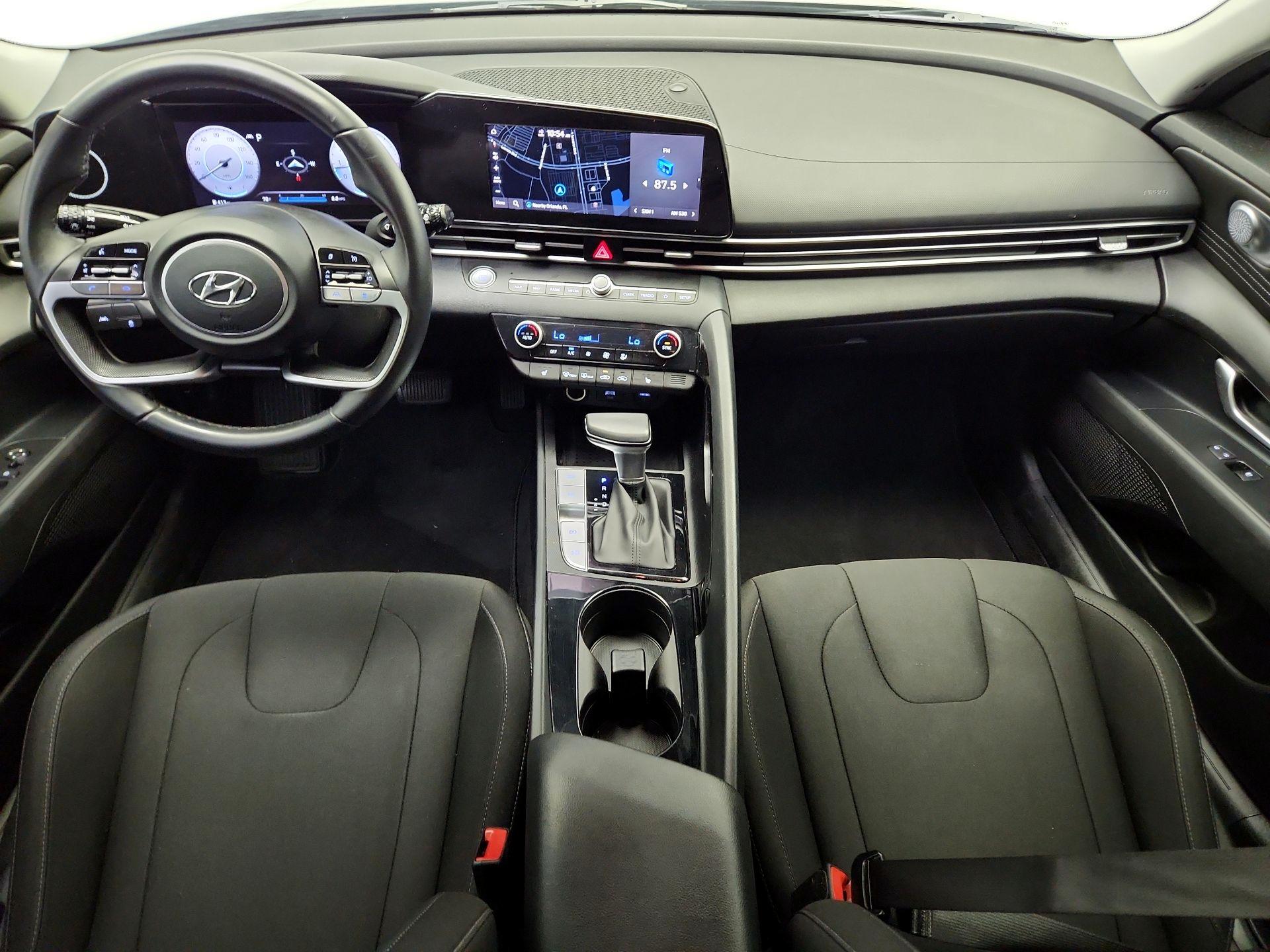 Thumbnail: 2023 Hyundai Elantra - 9