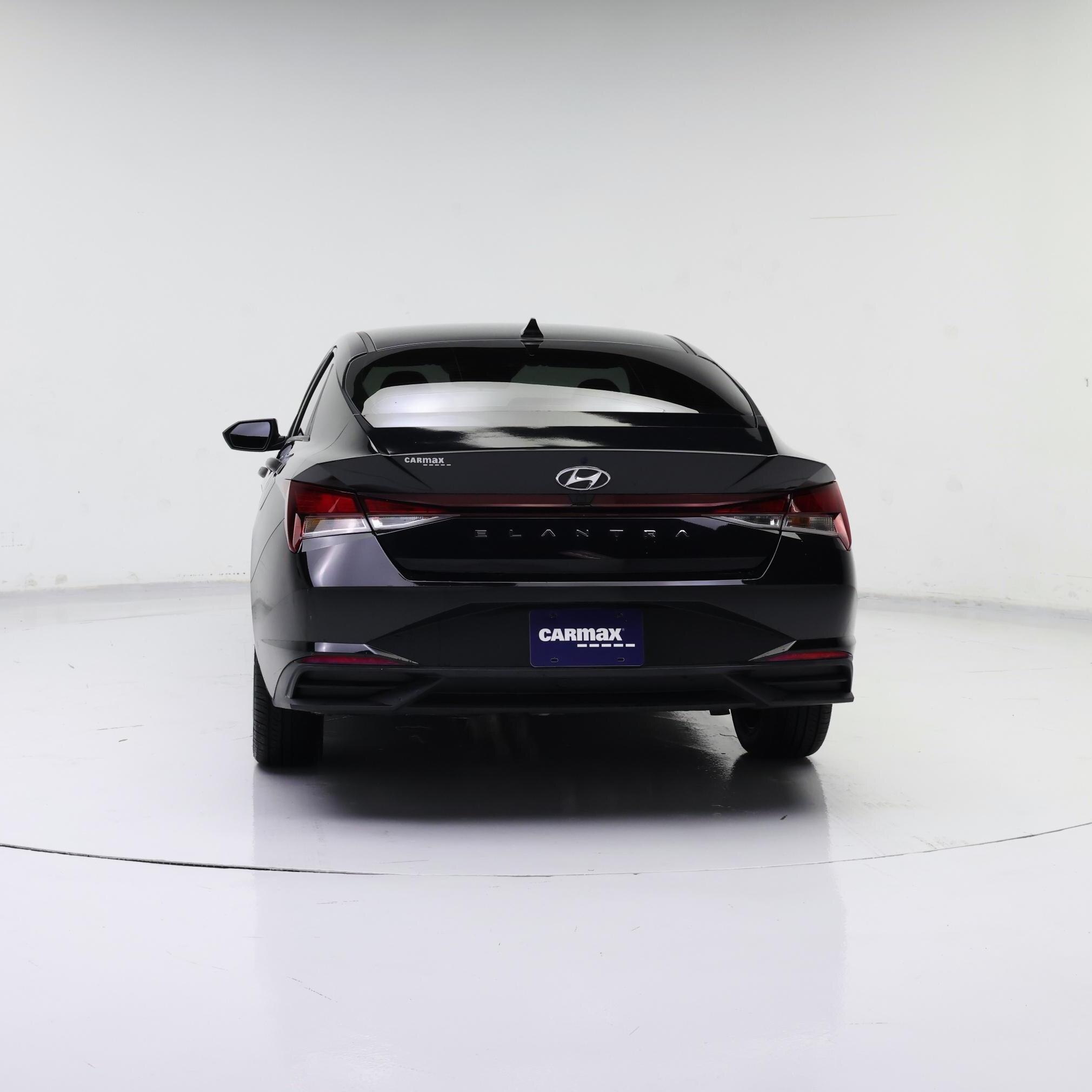 Thumbnail: 2023 Hyundai Elantra - 6