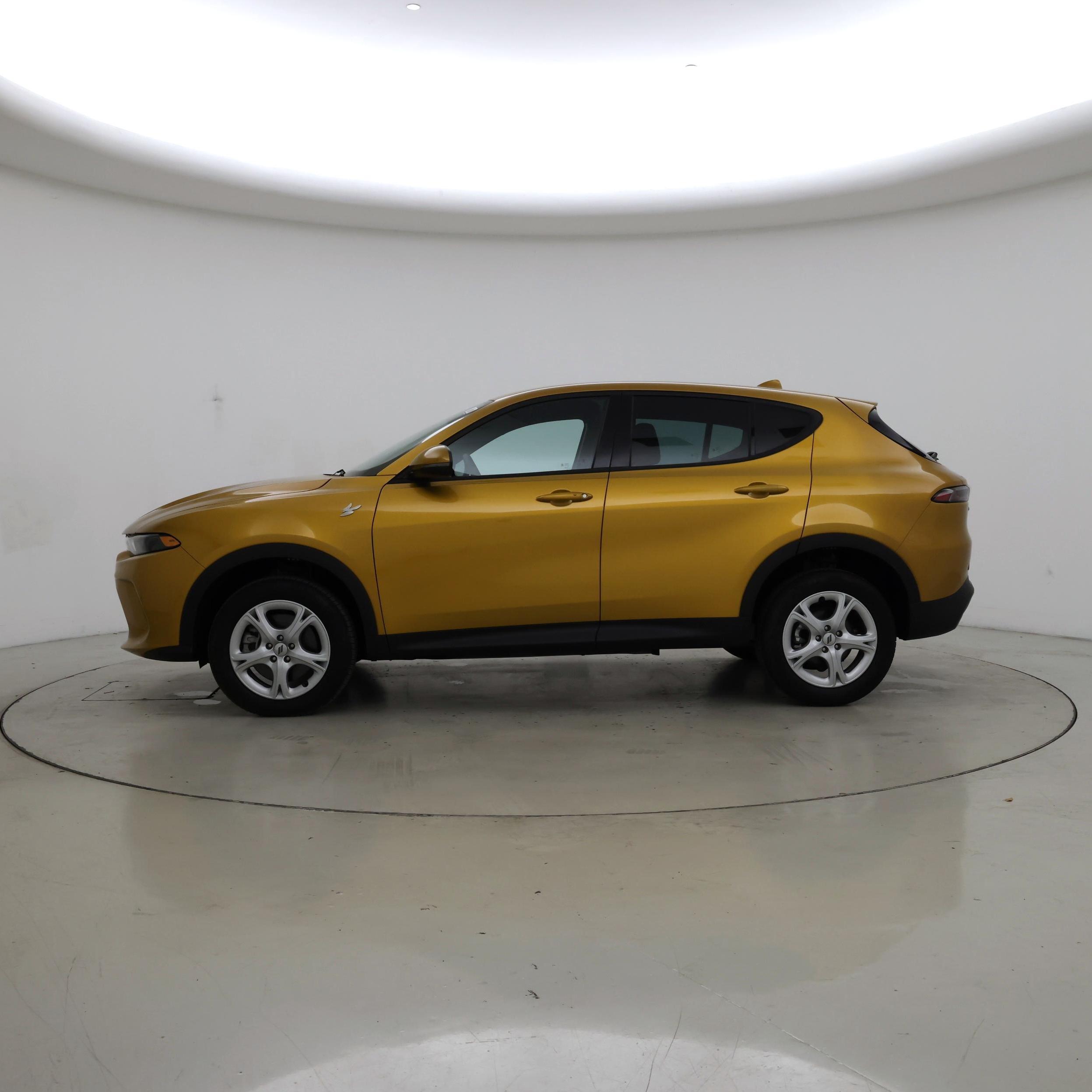 Thumbnail: 2023 Dodge Hornet - 3