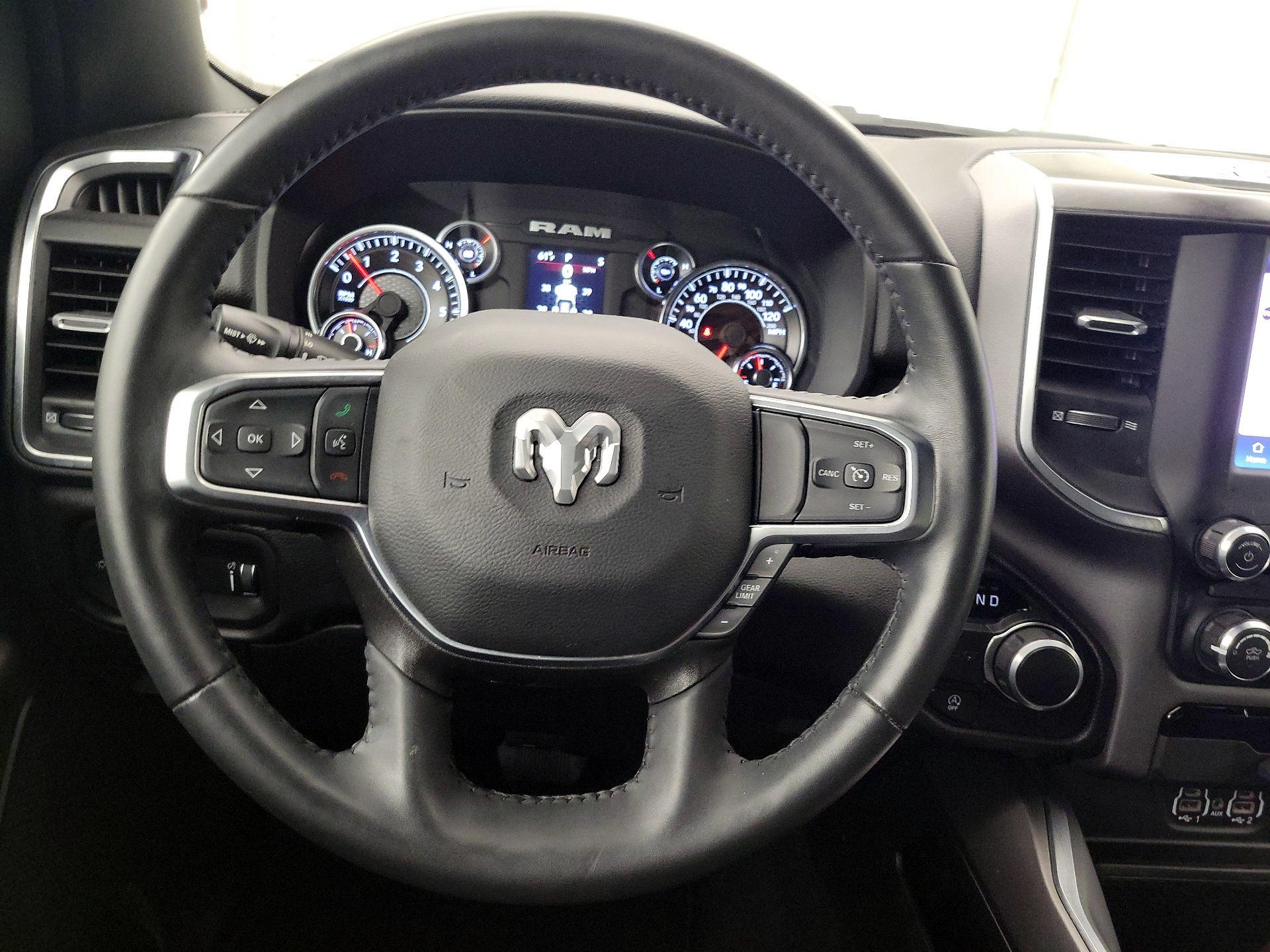 Thumbnail: 2024 RAM 1500 - 10