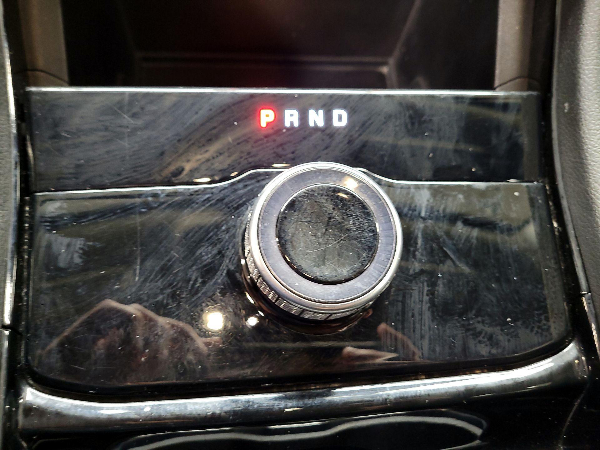 Thumbnail: 2023 Jeep Grand Cherokee - 15