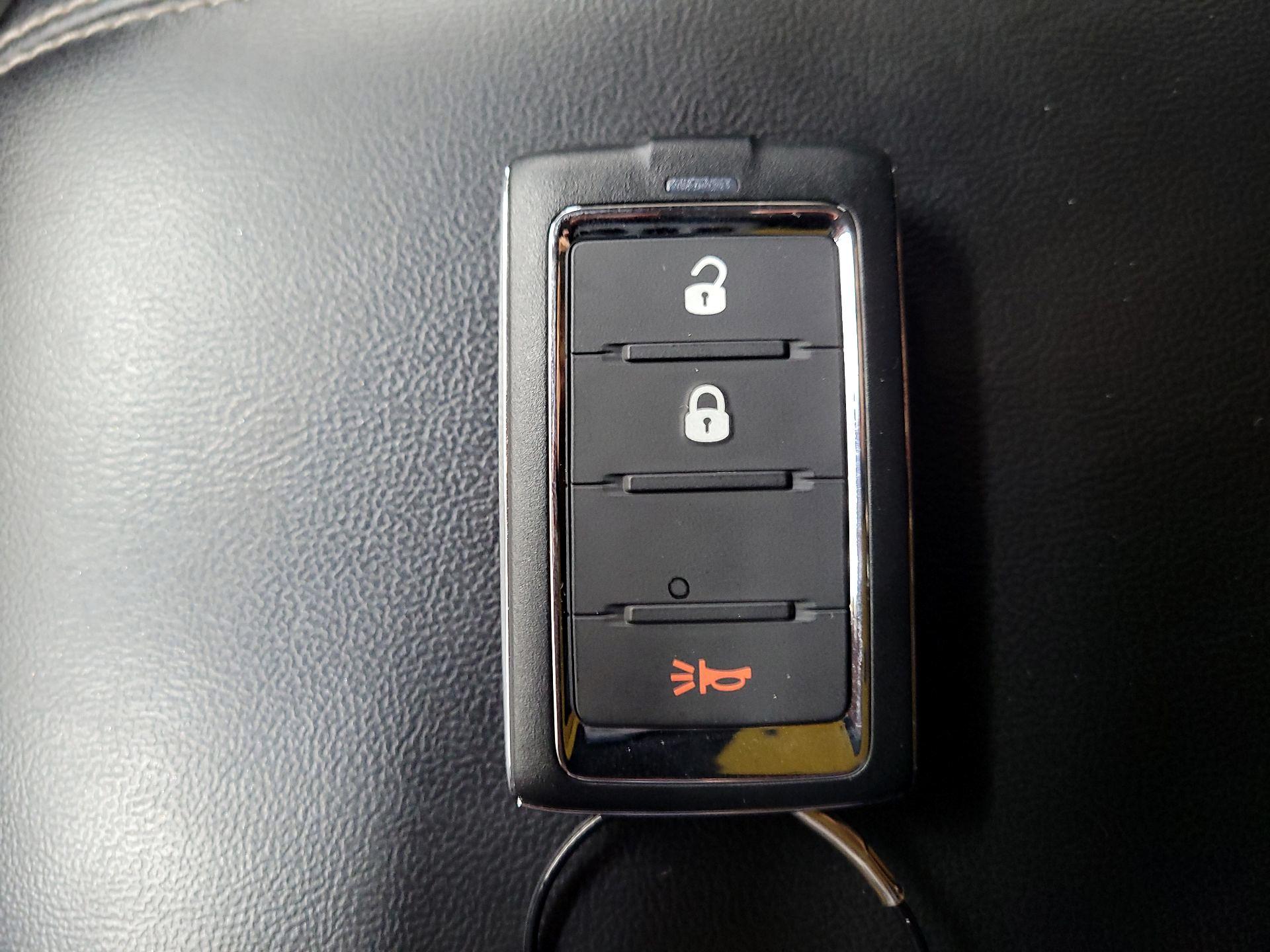 Thumbnail: 2023 Jeep Grand Cherokee - 18