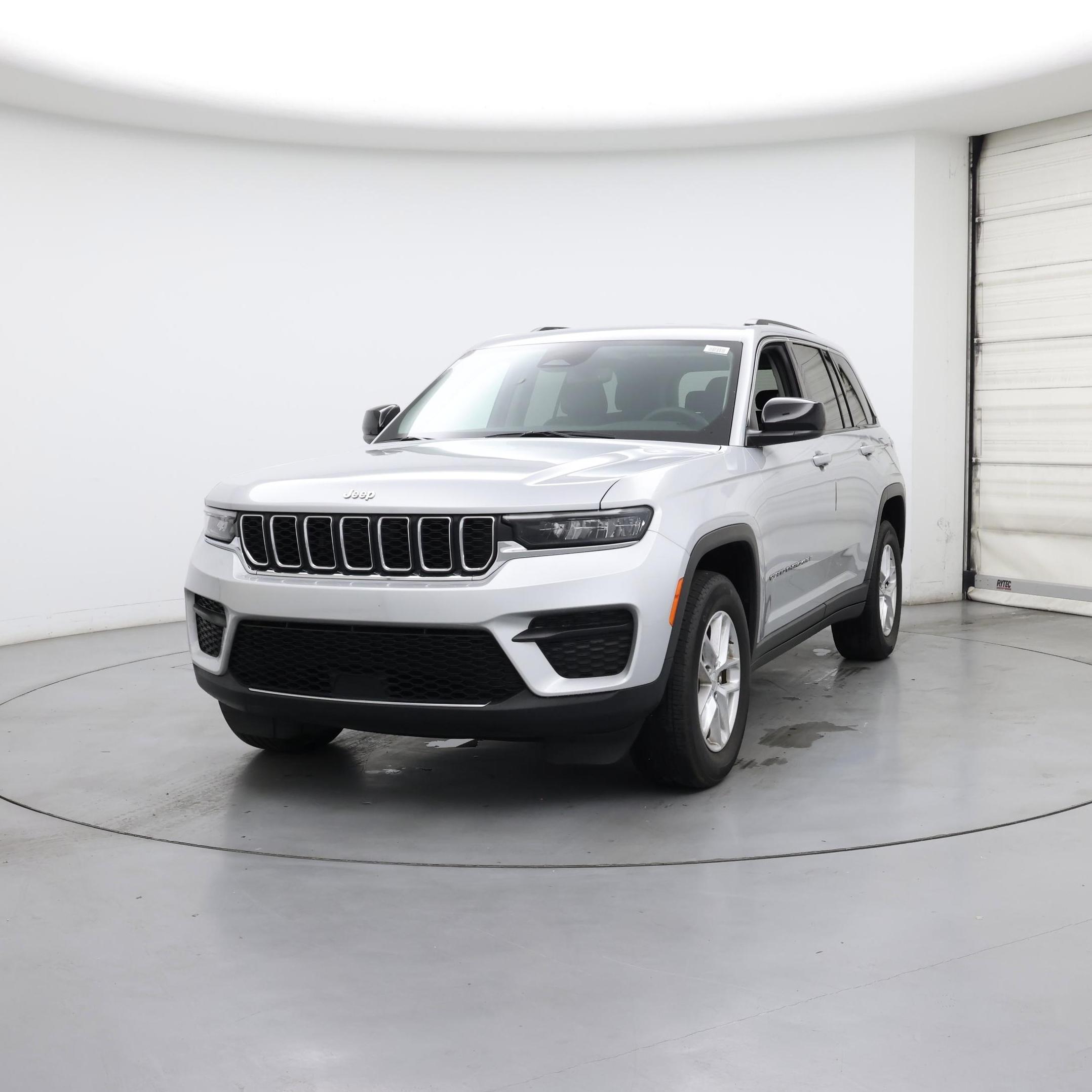 Thumbnail: 2023 Jeep Grand Cherokee - 4