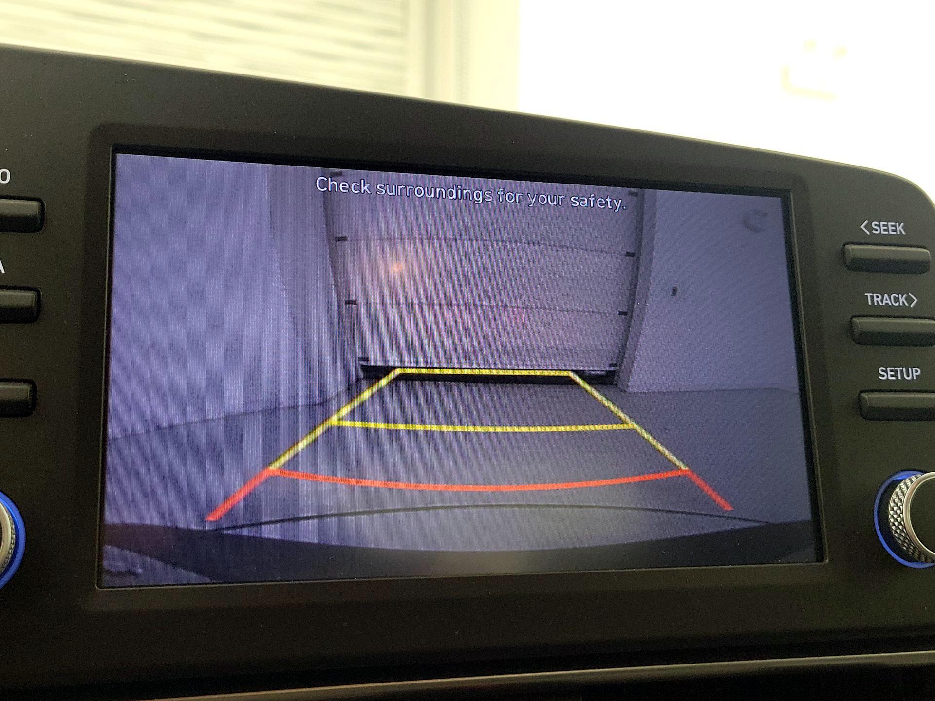 Thumbnail: 2022 Hyundai Elantra - 14