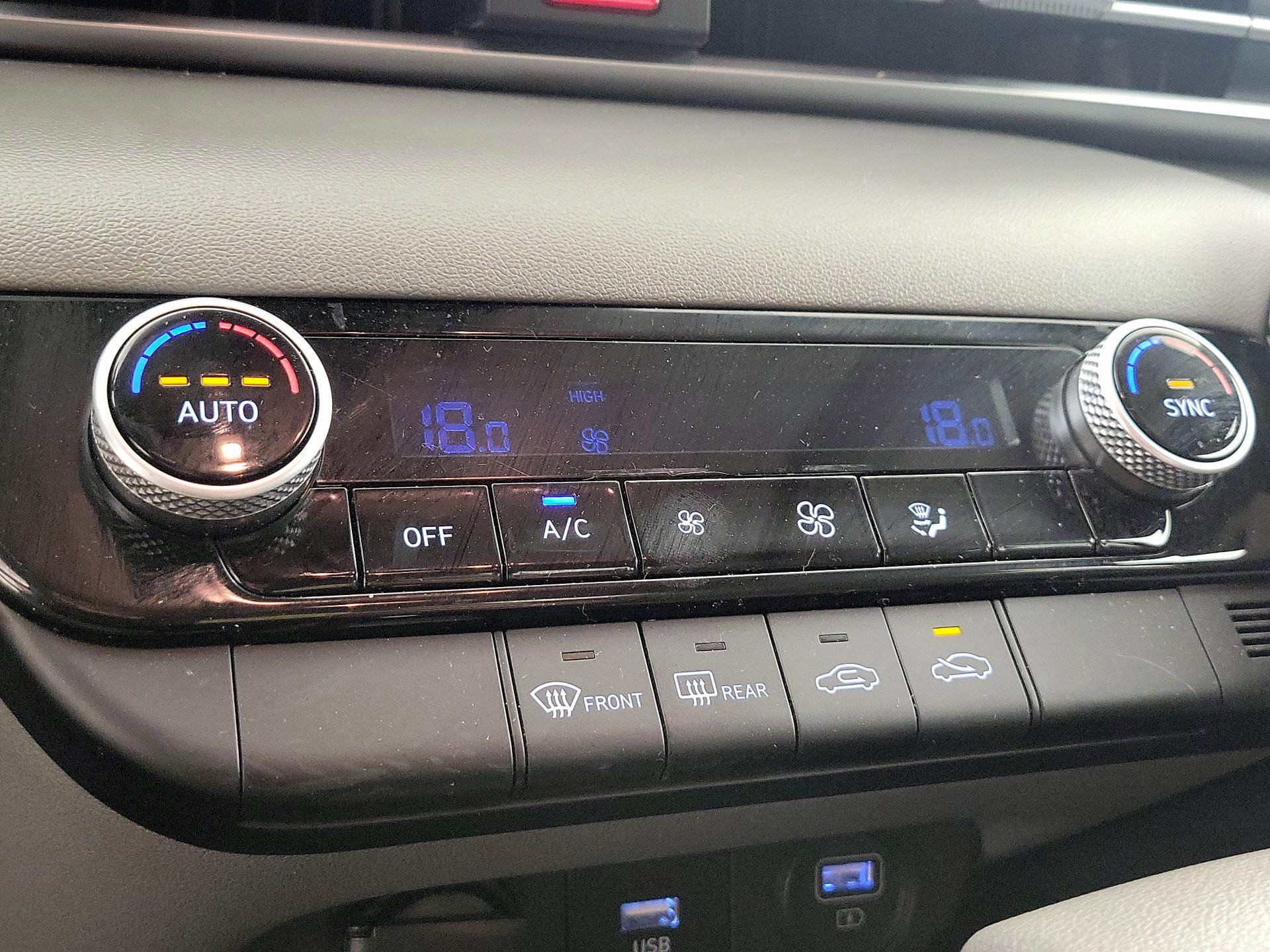 Thumbnail: 2022 Hyundai Elantra - 16