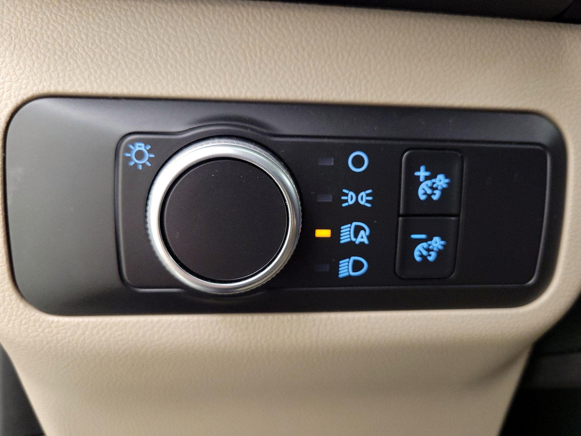 Thumbnail: 2020 Ford Escape - 13