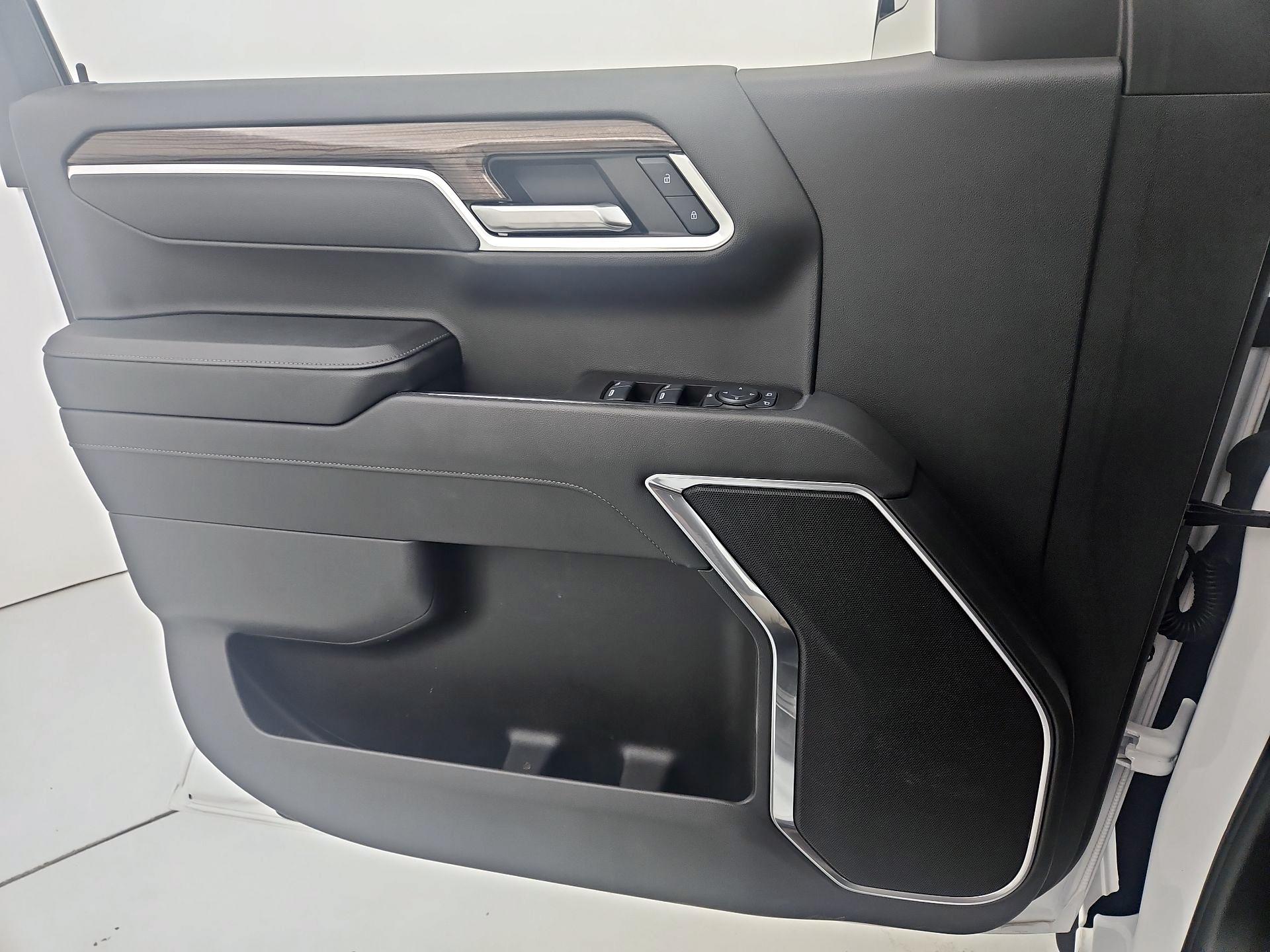 Thumbnail: 2024 Chevrolet Silverado 1500 - 12