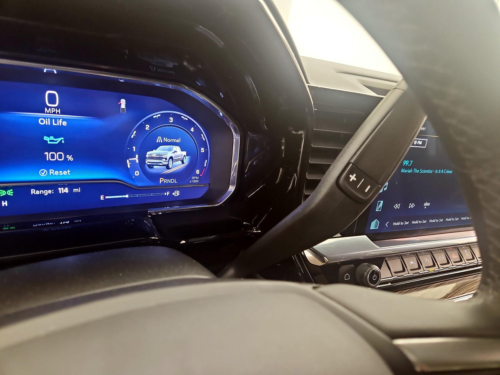 Thumbnail: 2024 Chevrolet Silverado 1500 - 17