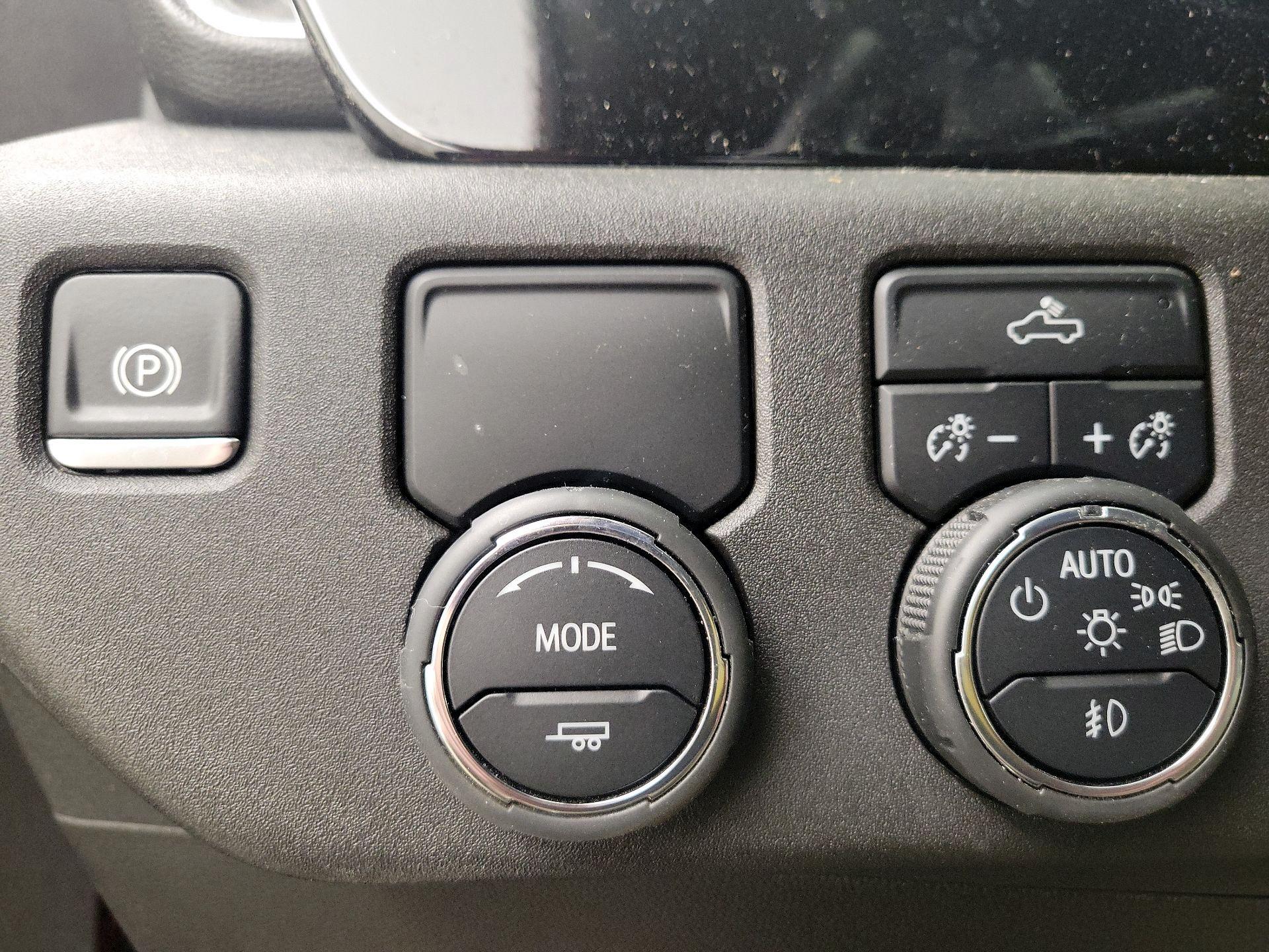 Thumbnail: 2024 Chevrolet Silverado 1500 - 13