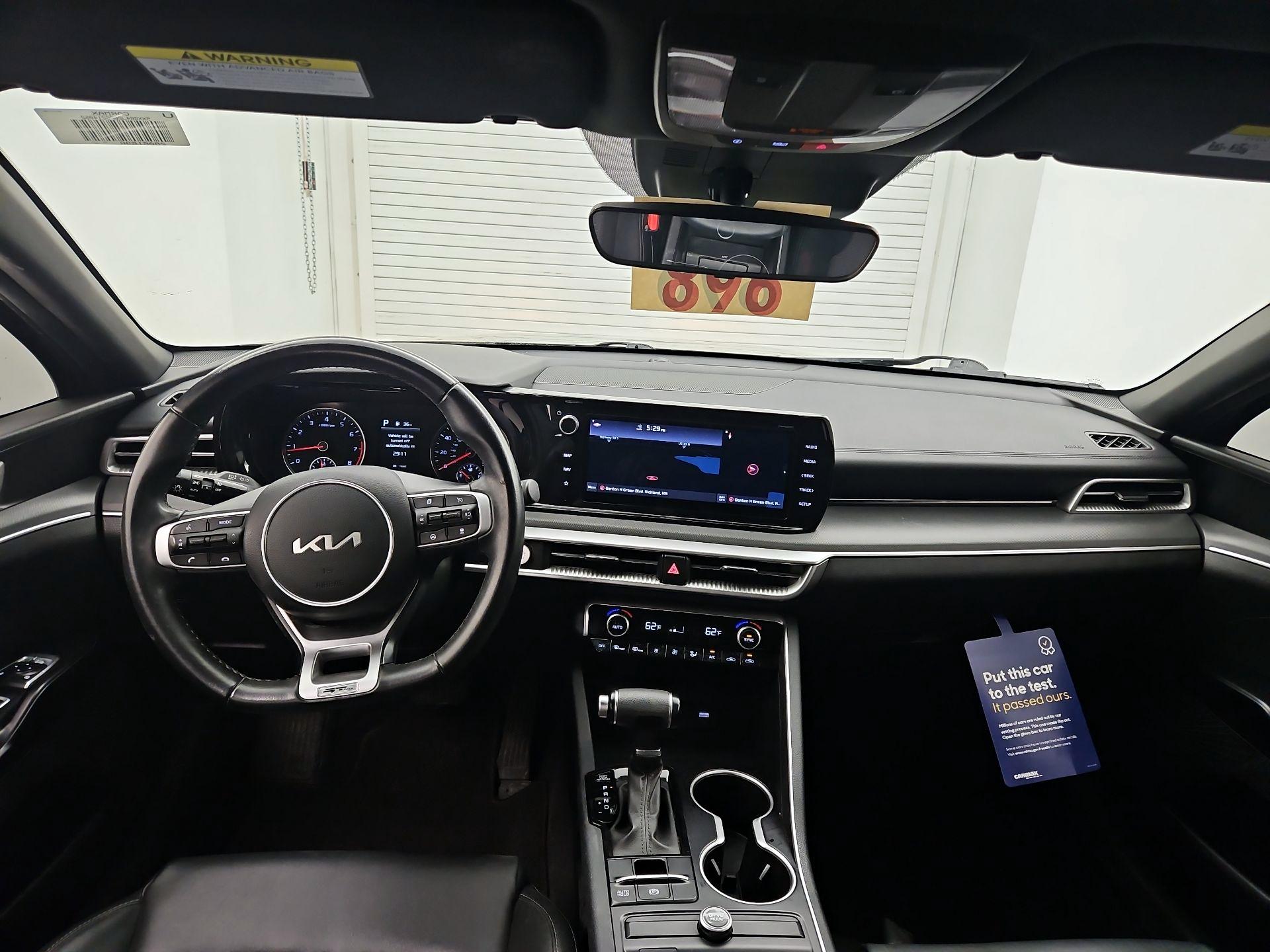 Thumbnail: 2023 Kia K5 - 9