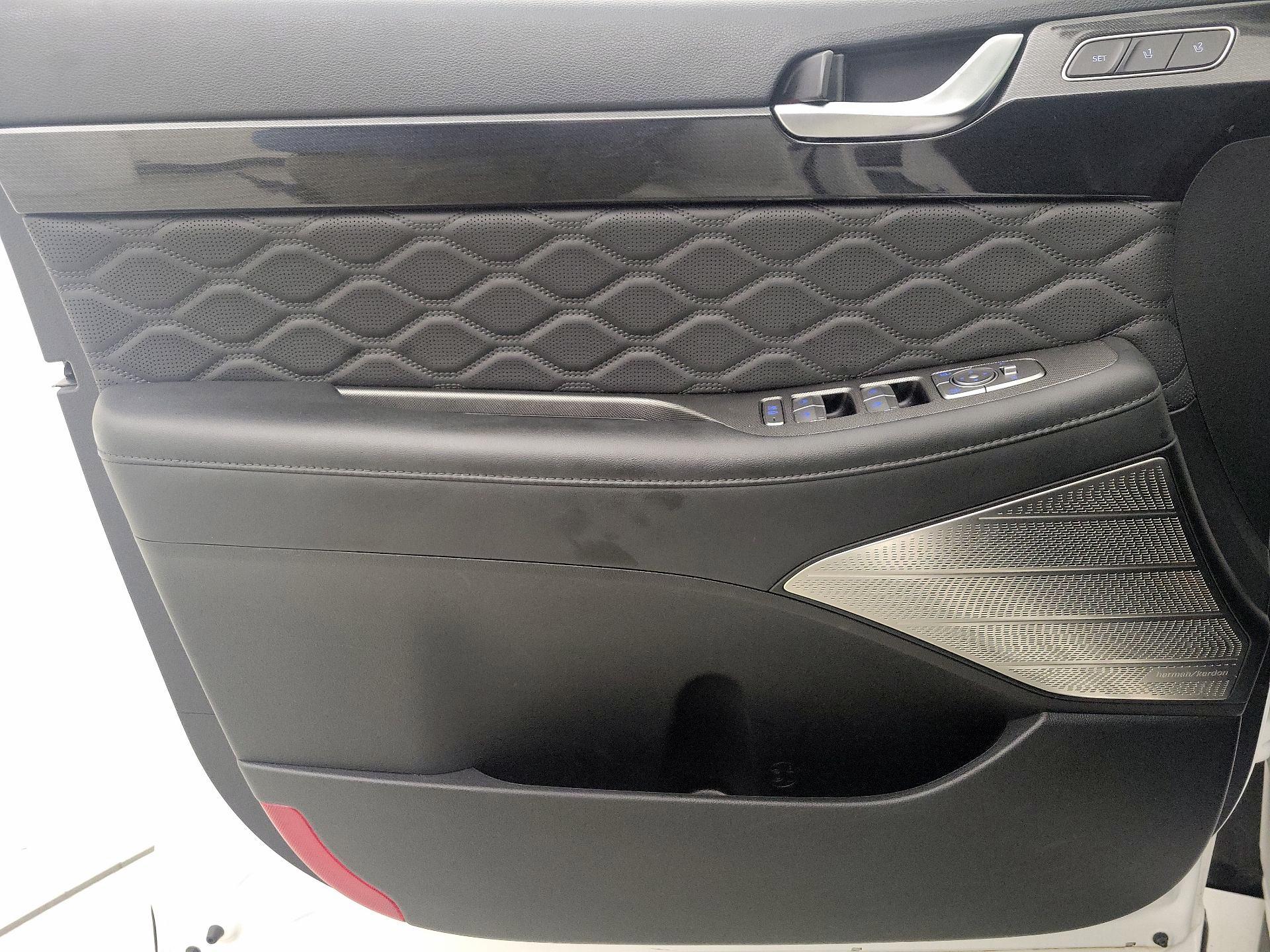 Thumbnail: 2022 Hyundai Palisade - 12