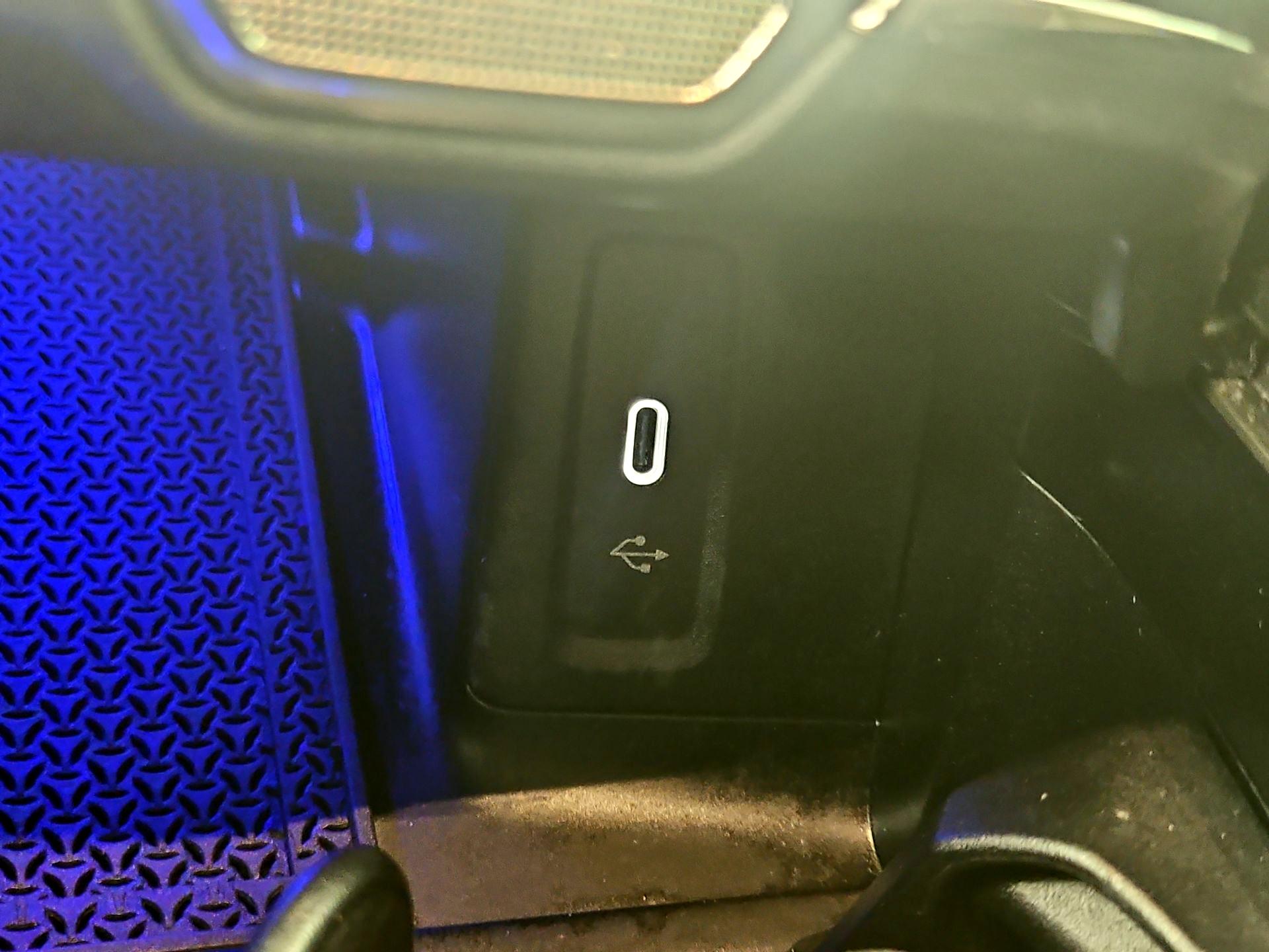 Thumbnail: 2024 Mercedes-Benz GLC - 18