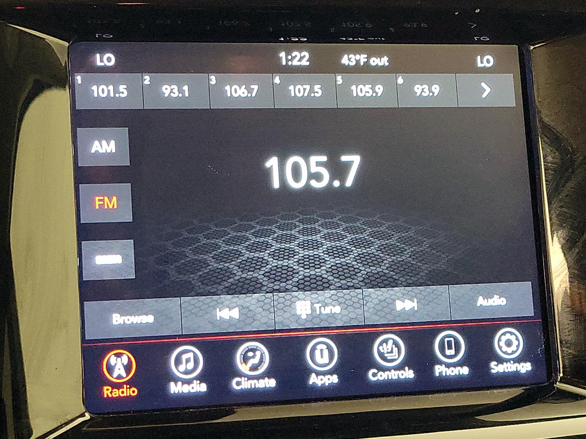 Thumbnail: 2021 Dodge Durango - 15