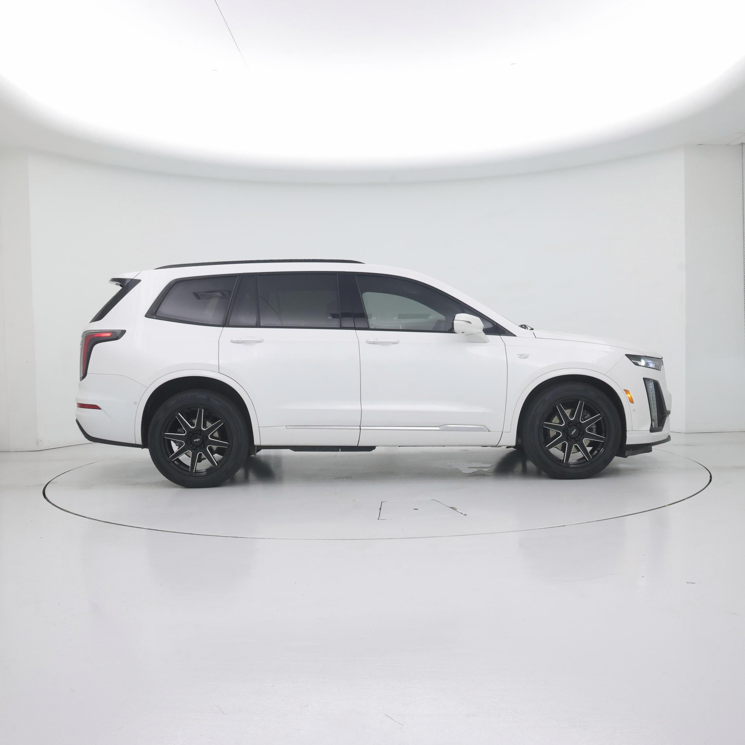 Thumbnail: 2021 Cadillac XT6 - 7