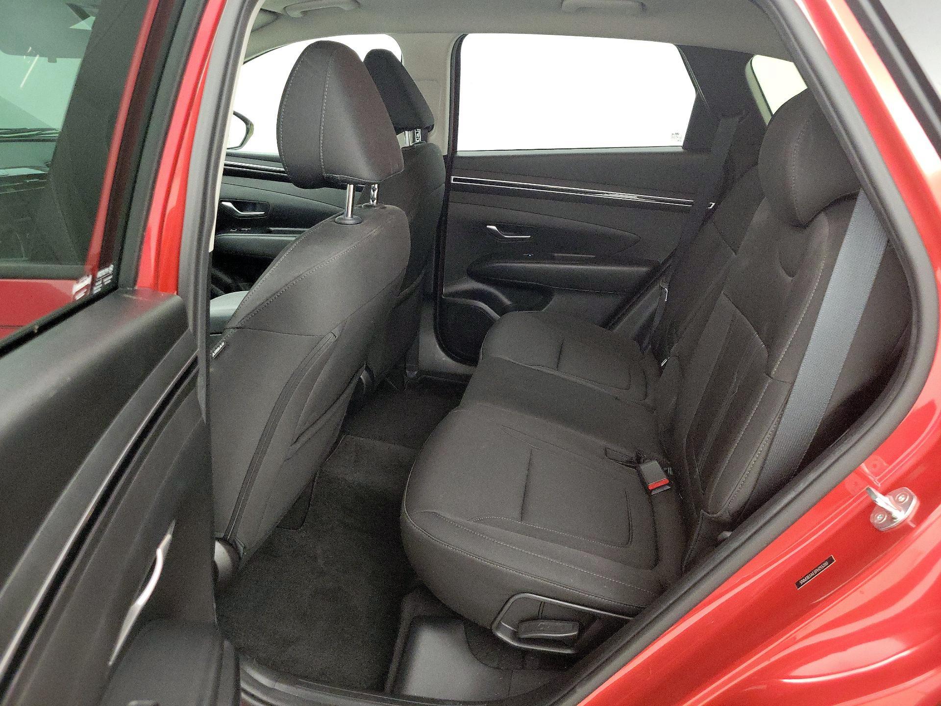 Thumbnail: 2023 Hyundai Tucson - 19