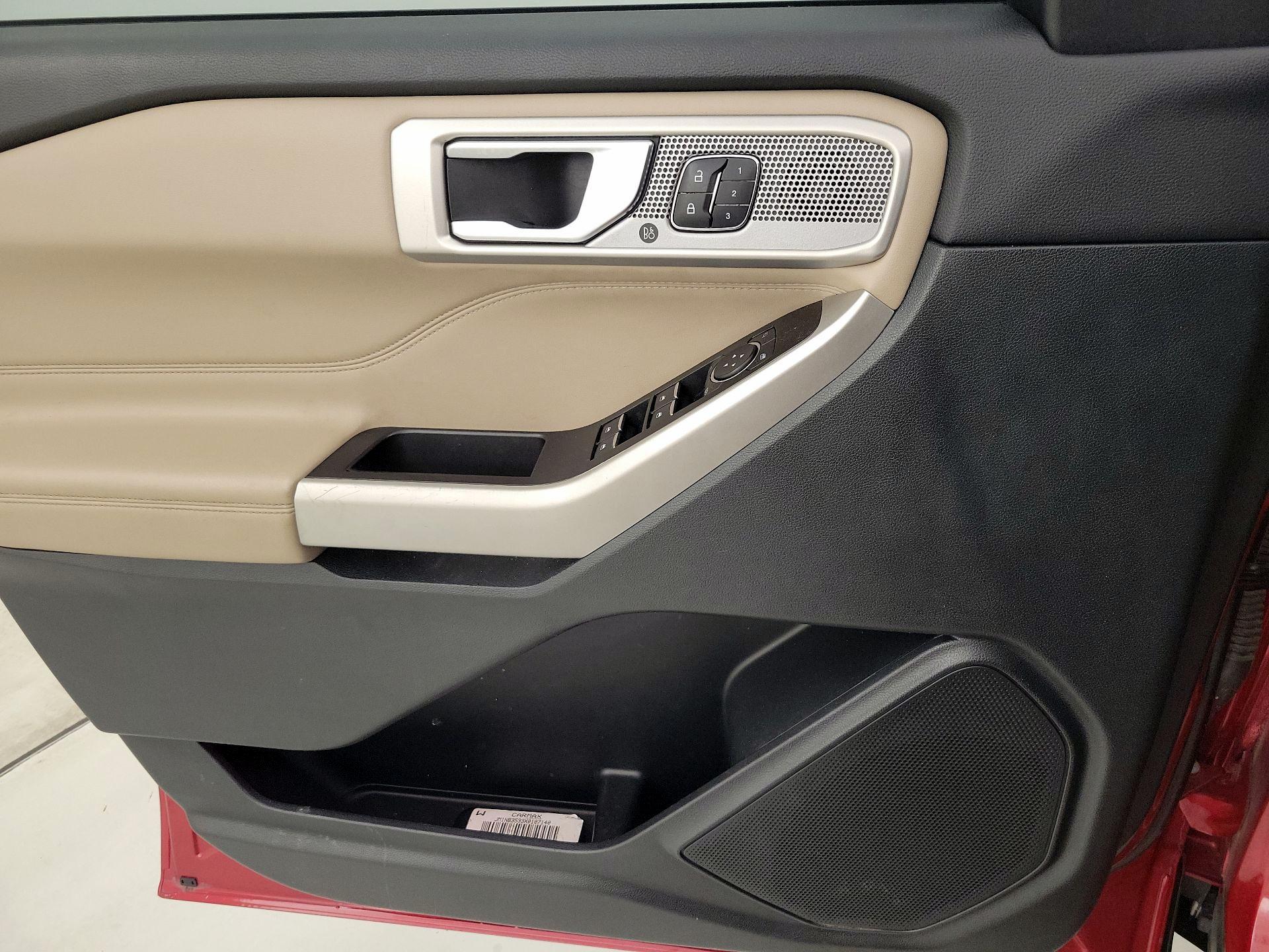 Thumbnail: 2021 Ford Explorer - 12