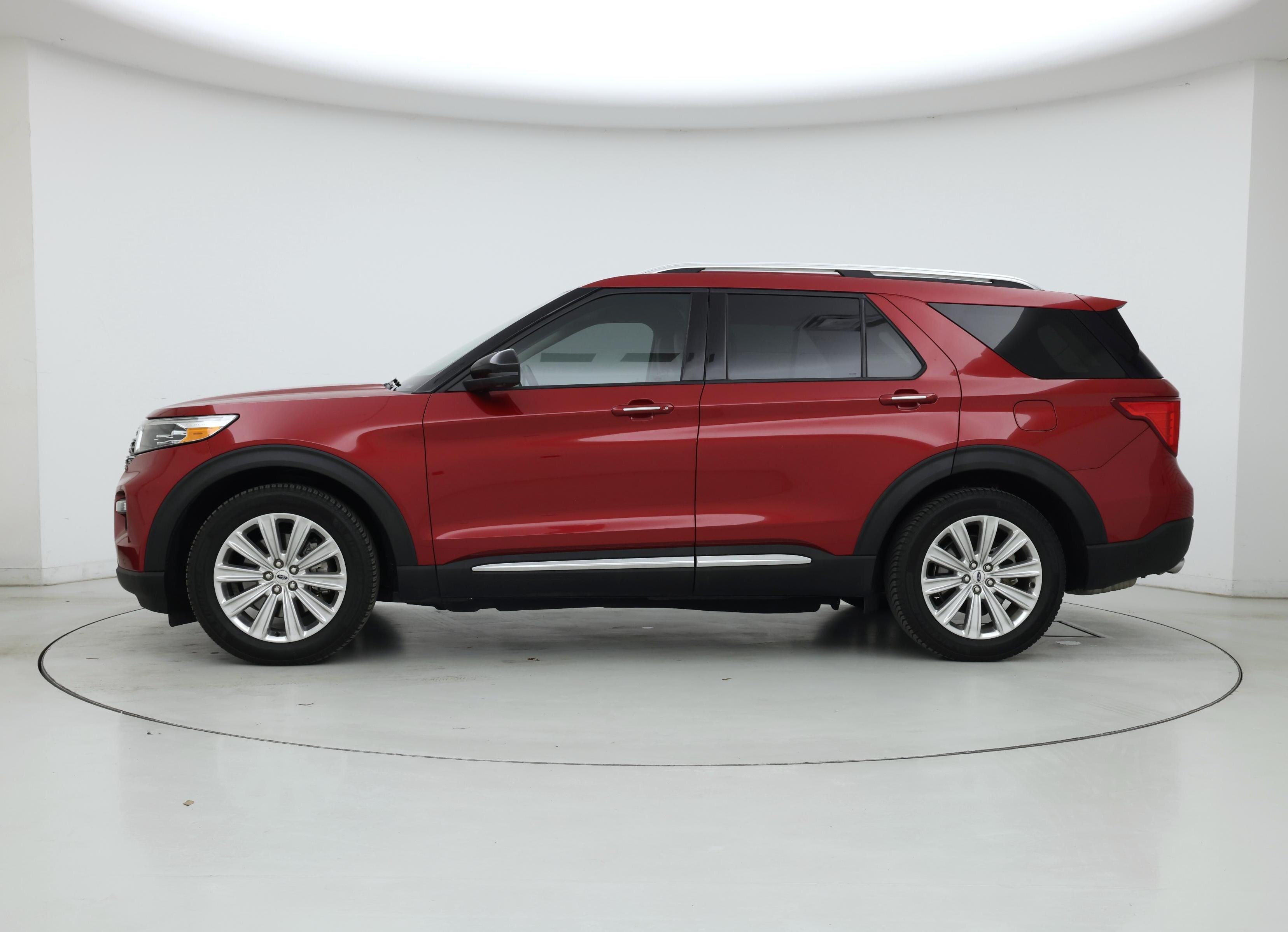 Thumbnail: 2021 Ford Explorer - 3