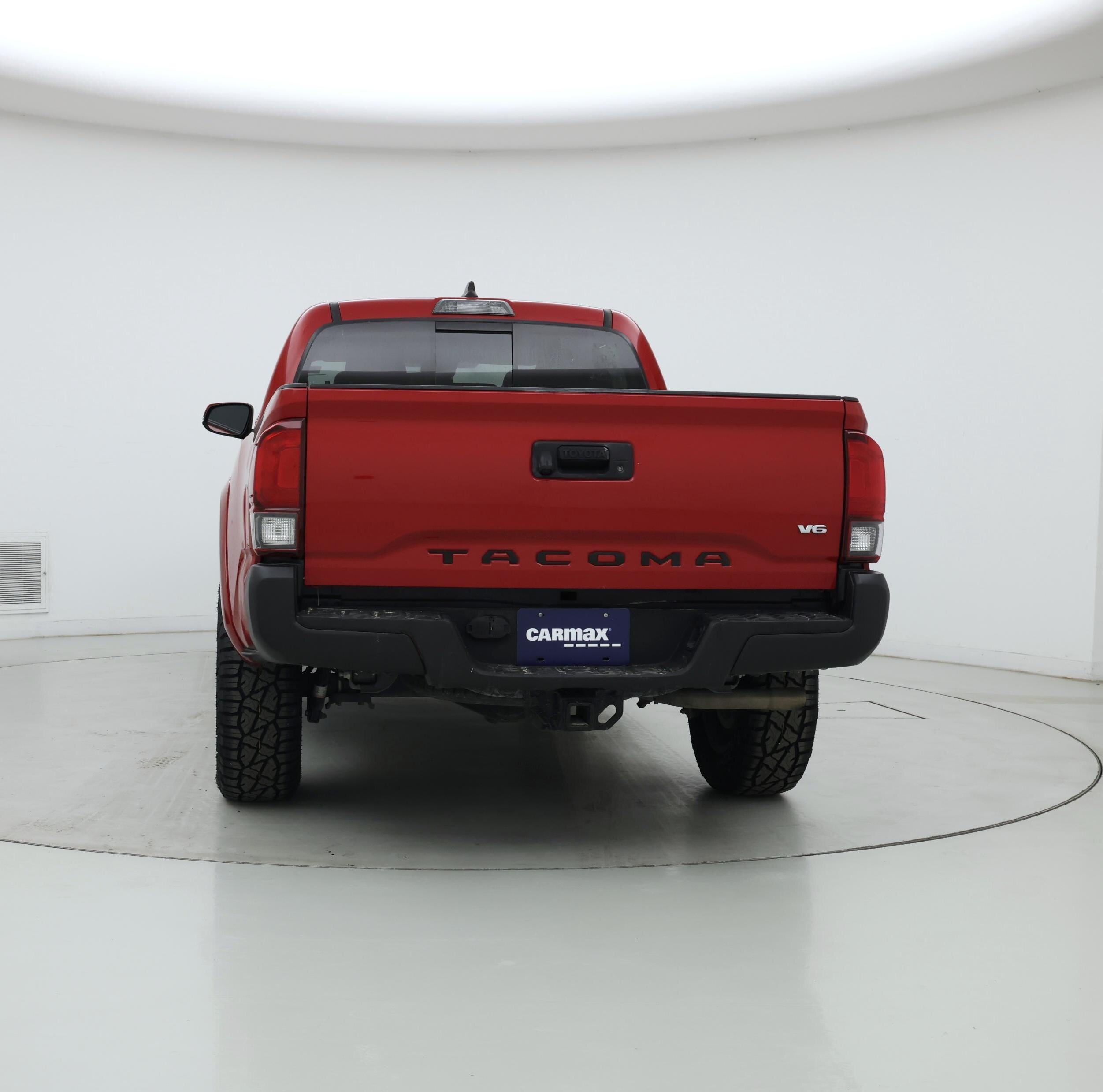 Thumbnail: 2022 Toyota Tacoma - 6