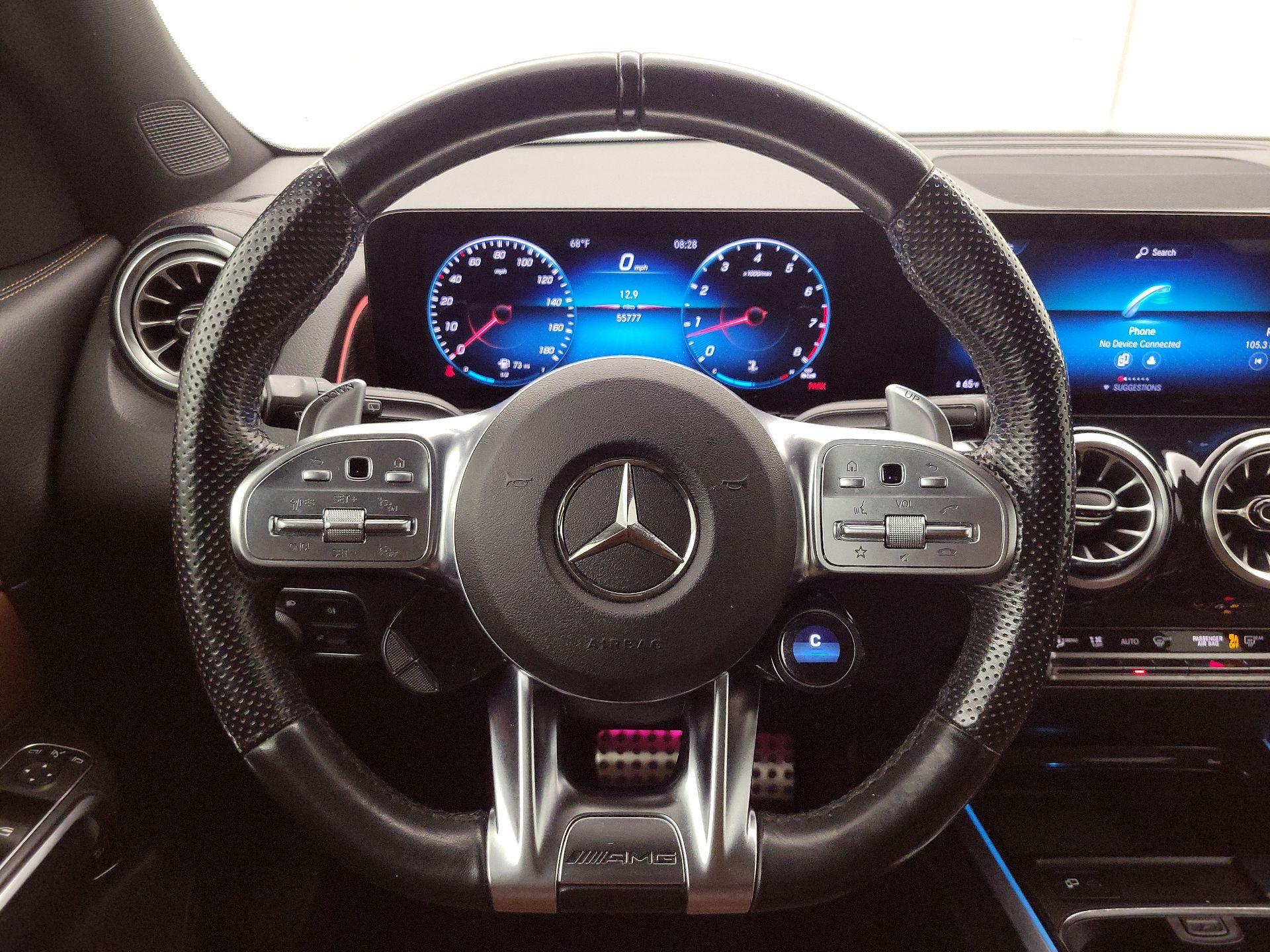 Thumbnail: 2022 Mercedes-Benz GLB - 10