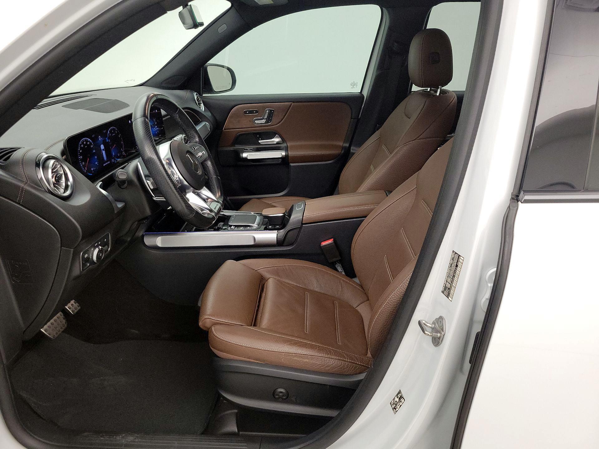 Thumbnail: 2022 Mercedes-Benz GLB - 11