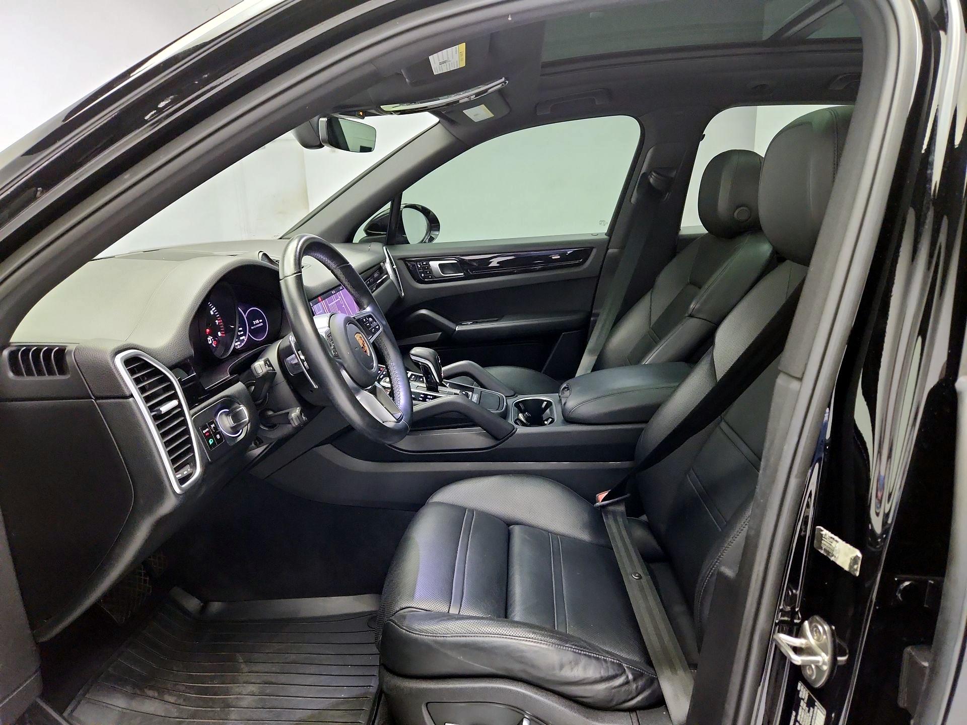 Thumbnail: 2019 Porsche Cayenne - 11