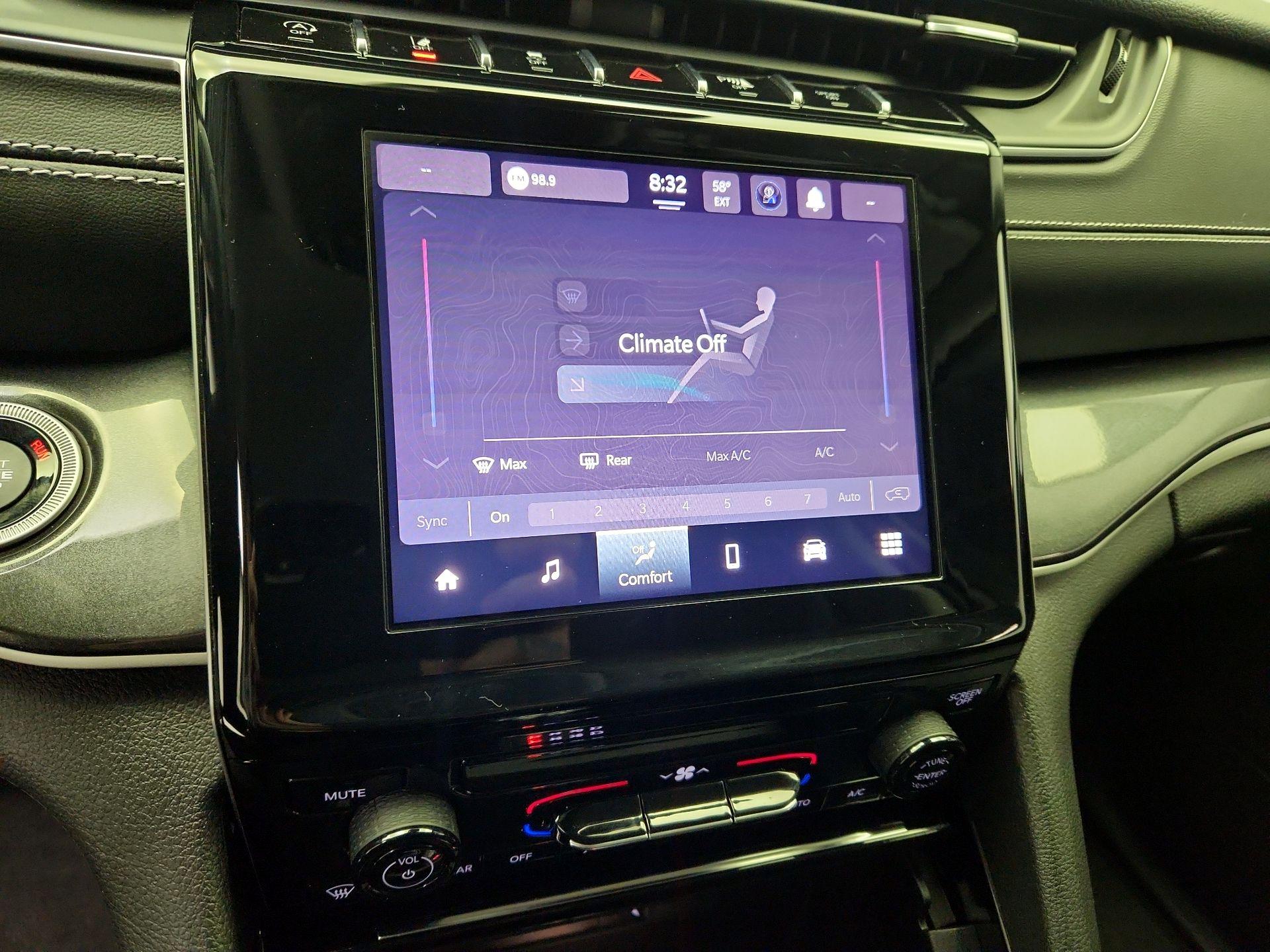 Thumbnail: 2023 Jeep Grand Cherokee - 16