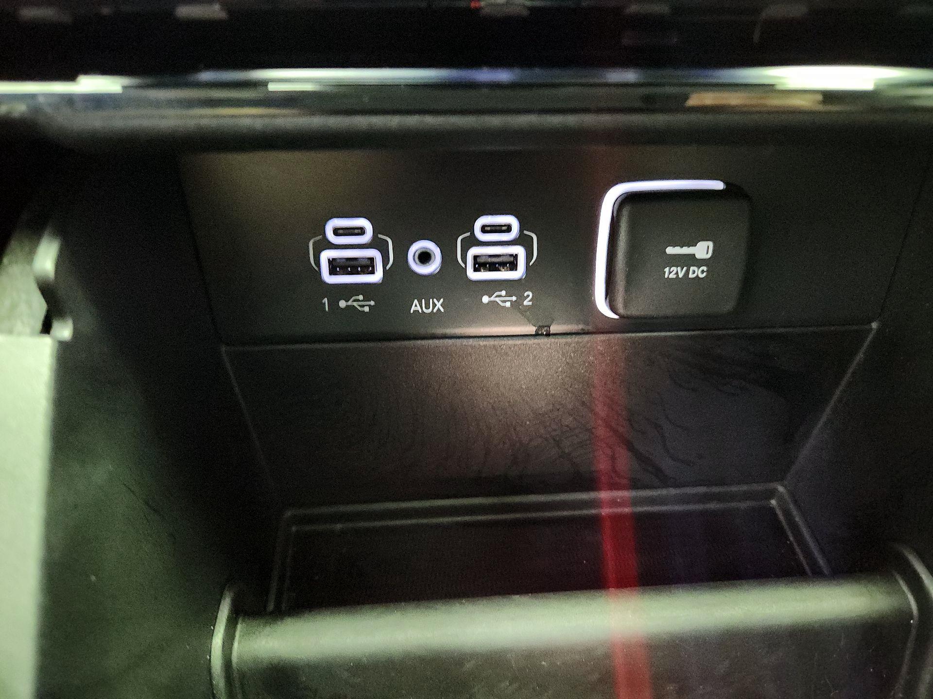 Thumbnail: 2023 Jeep Grand Cherokee - 18