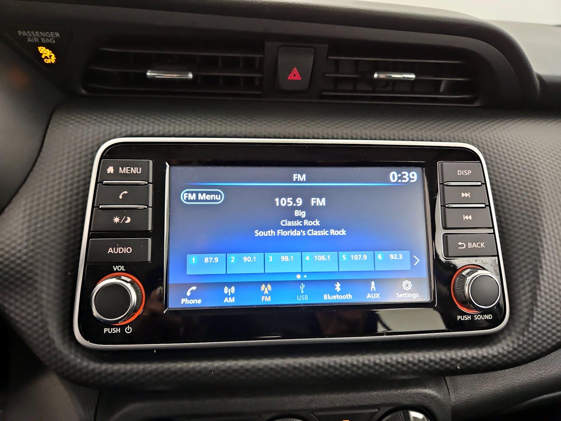 Thumbnail: 2024 Nissan Kicks - 15