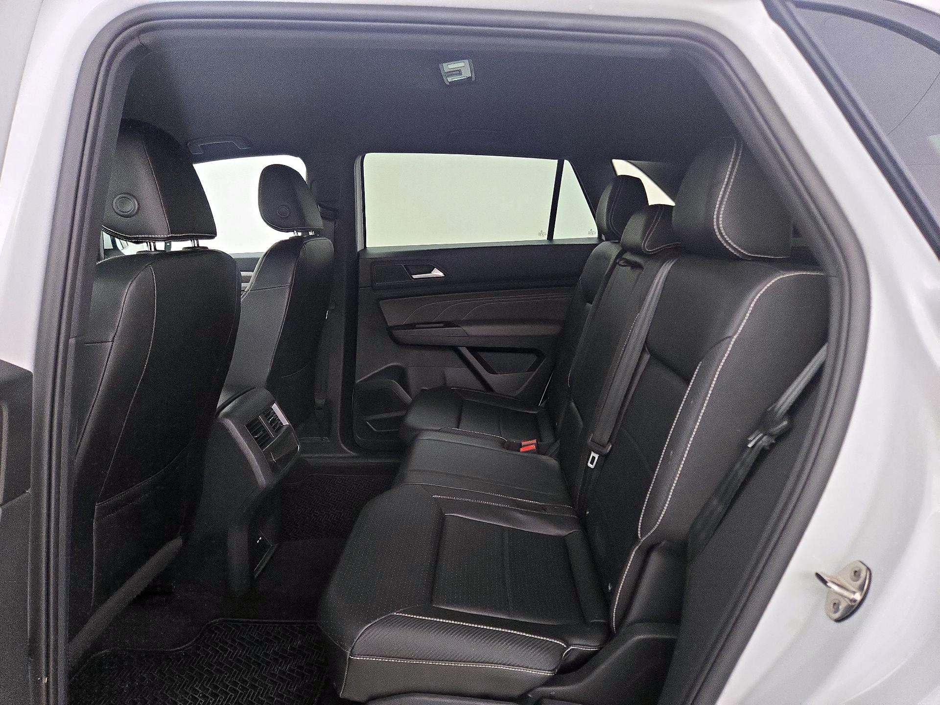 Thumbnail: 2022 Volkswagen Atlas - 19