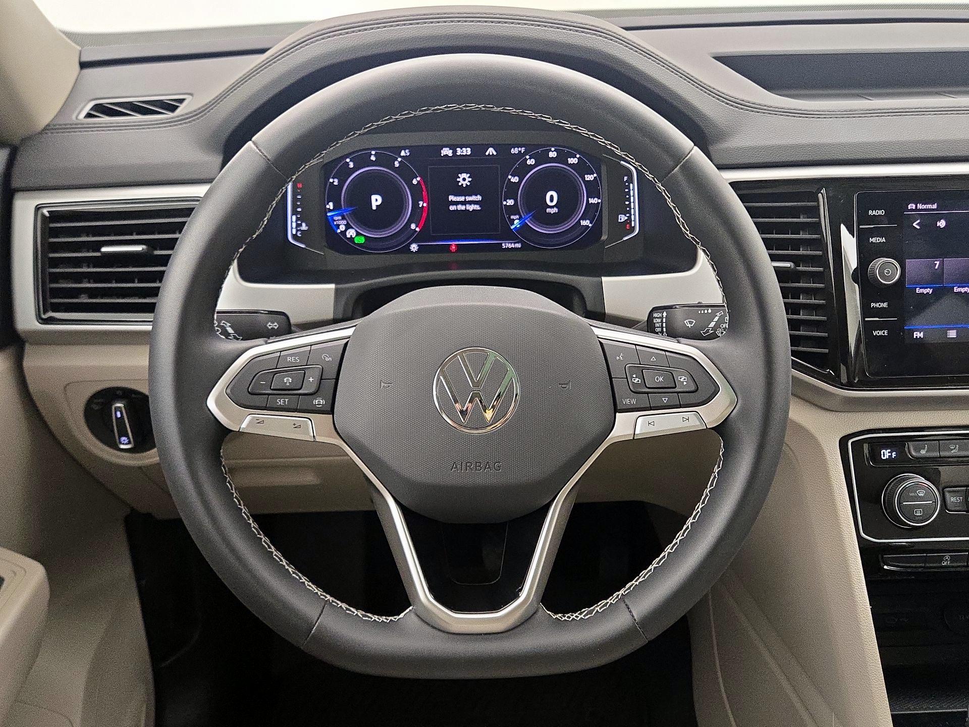 Thumbnail: 2022 Volkswagen Atlas - 10