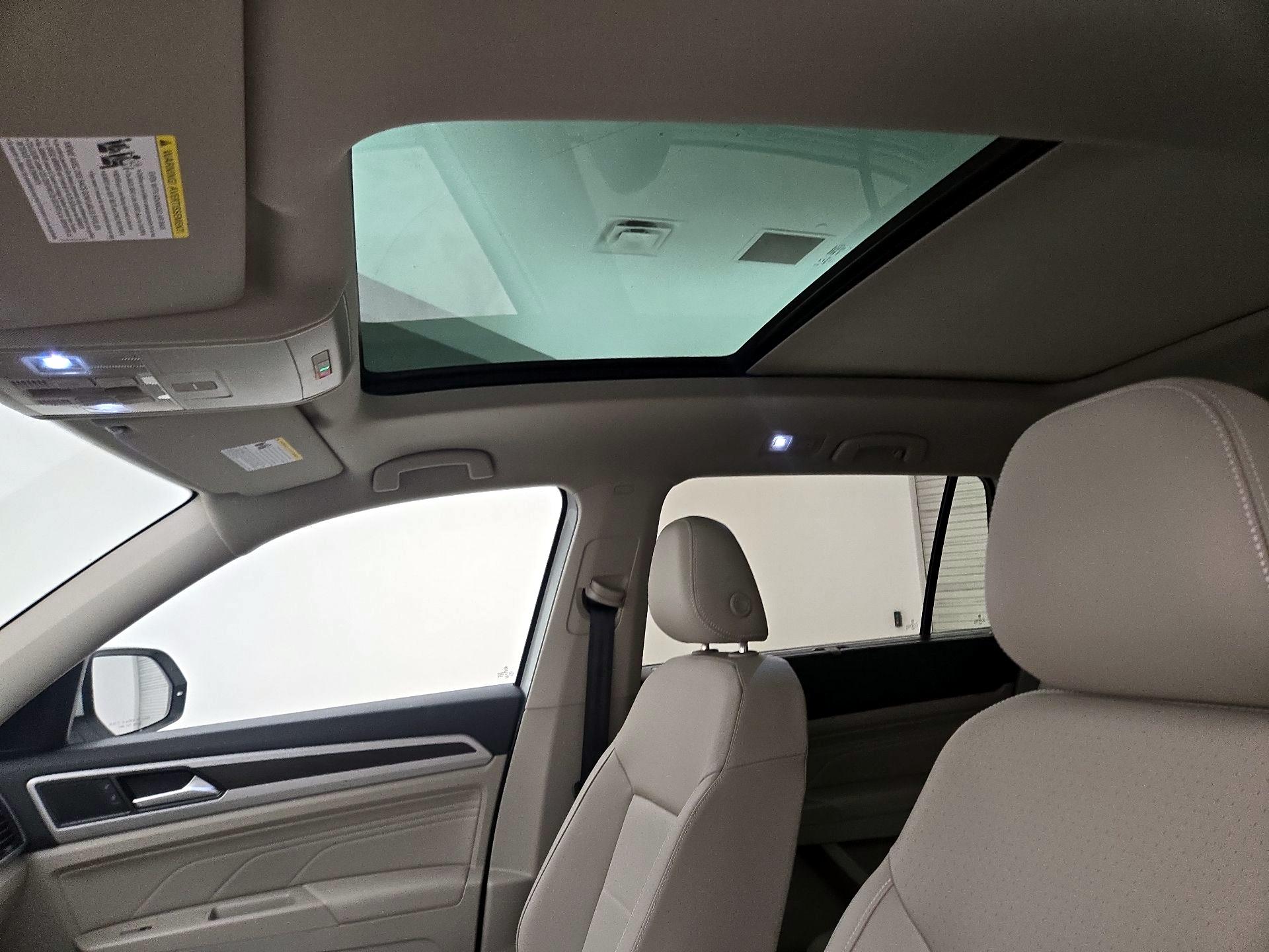 Thumbnail: 2022 Volkswagen Atlas - 19