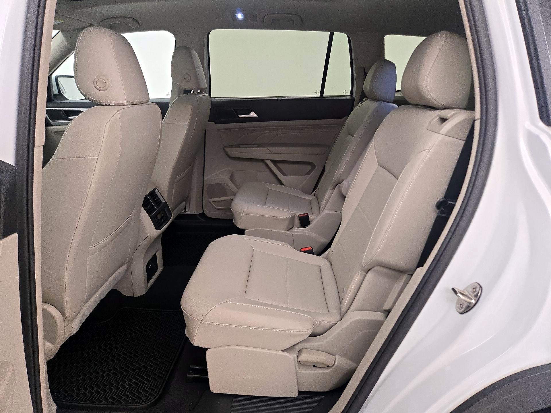 Thumbnail: 2022 Volkswagen Atlas - 20