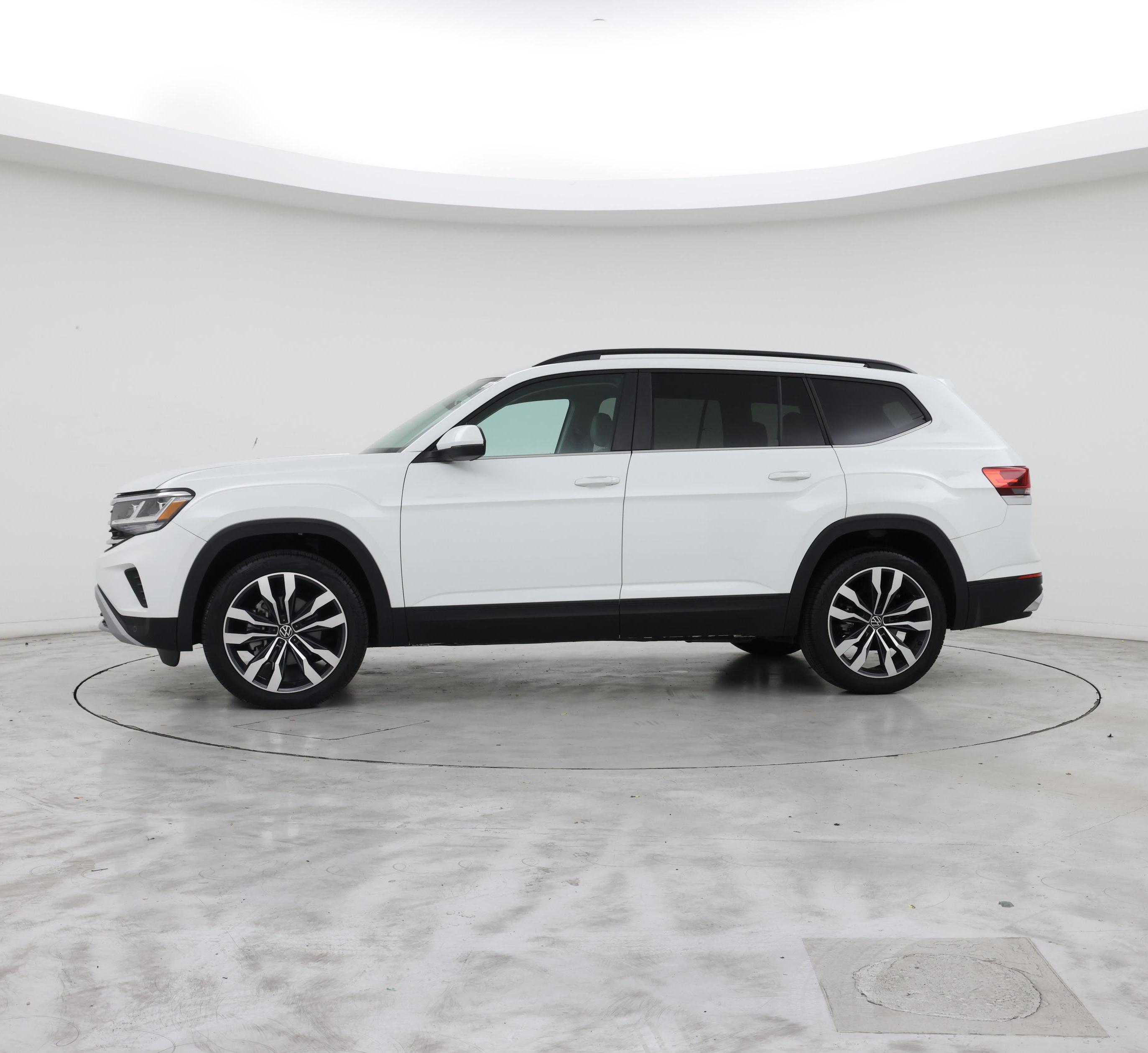 Thumbnail: 2022 Volkswagen Atlas - 3