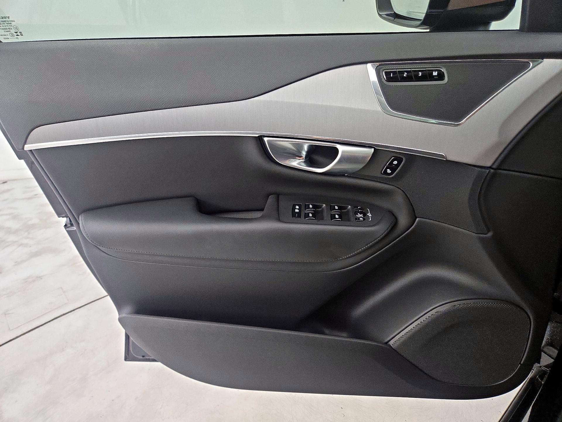 Thumbnail: 2024 Volvo XC90 - 12