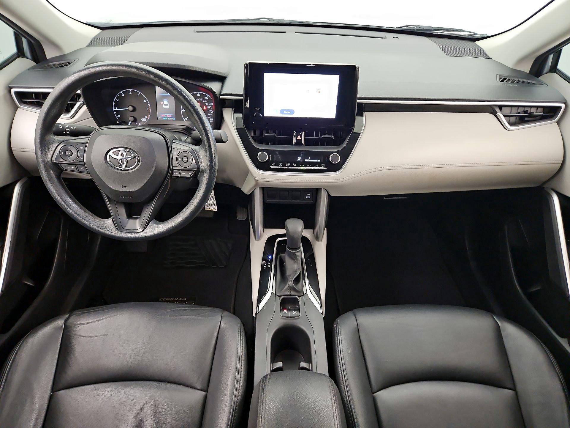 Thumbnail: 2023 Toyota Corolla Cross - 9